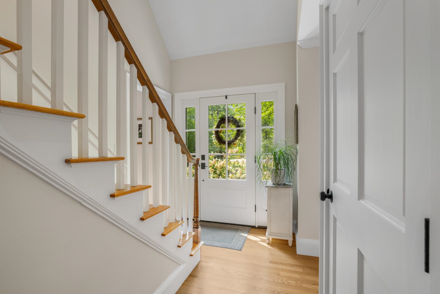 26 Winding Brook Drive Property Photo 4
