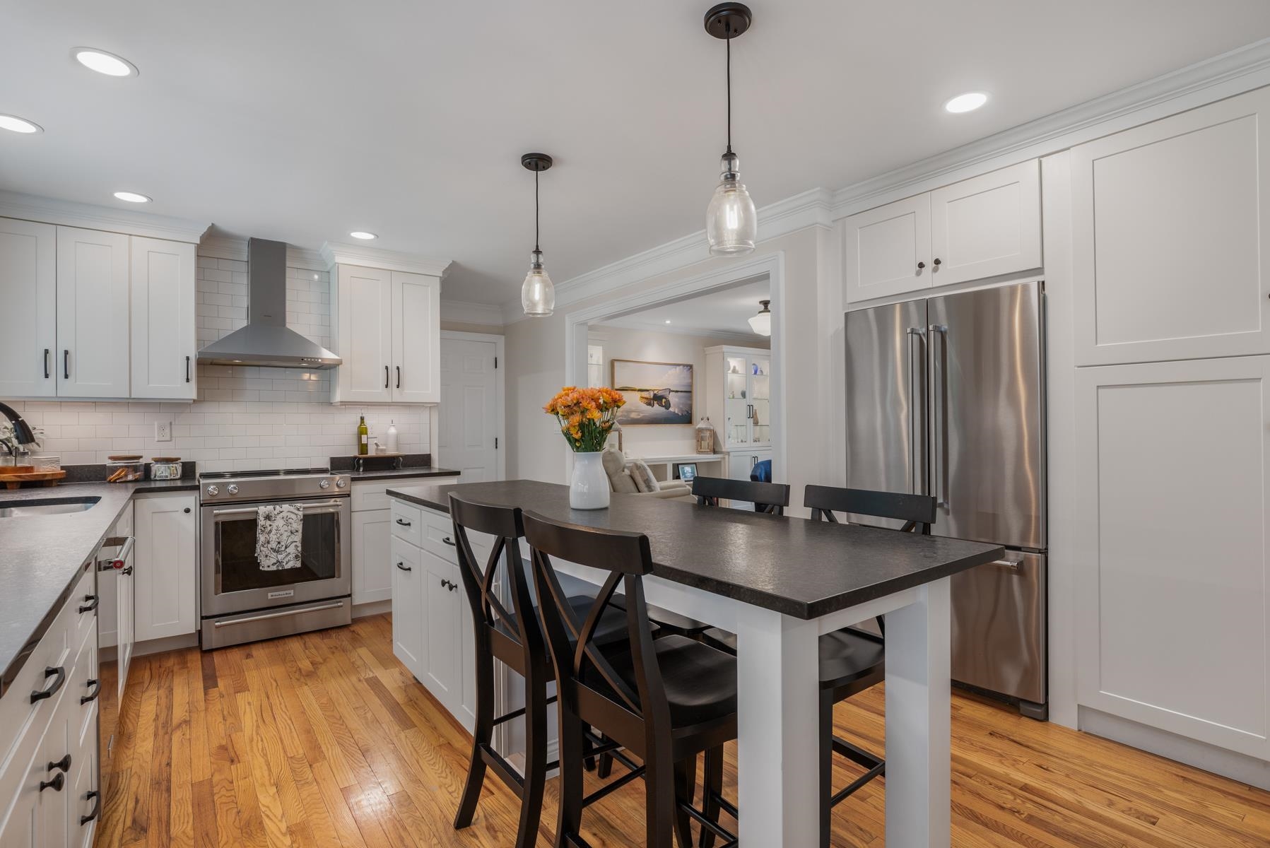 26 Winding Brook Drive Property Photo 12
