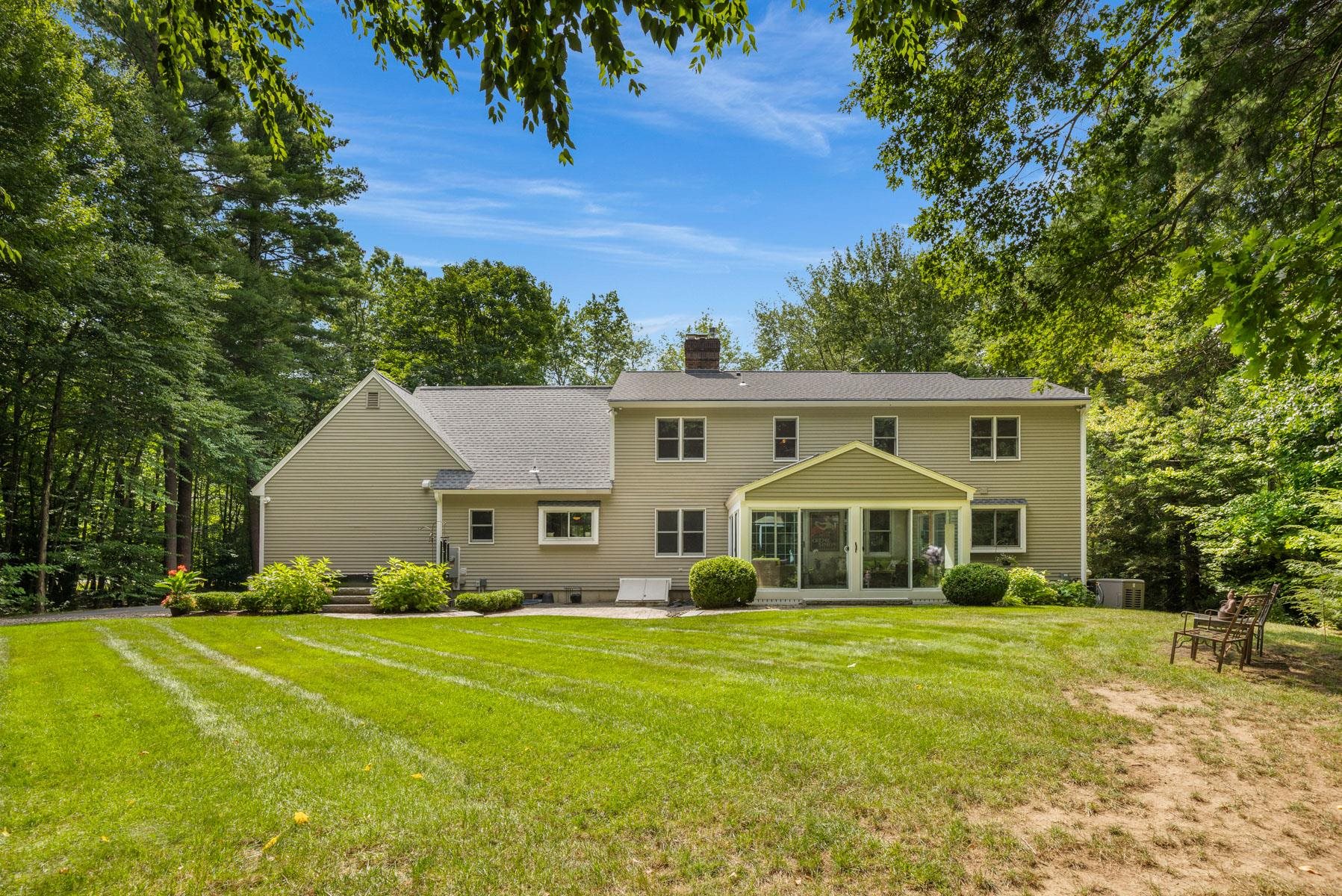 26 Winding Brook Drive Property Photo 31
