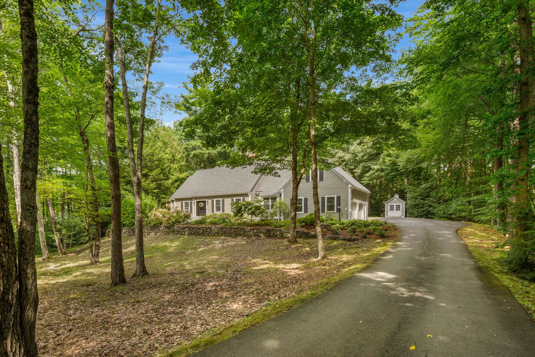 26 Winding Brook Drive Property Photo 35