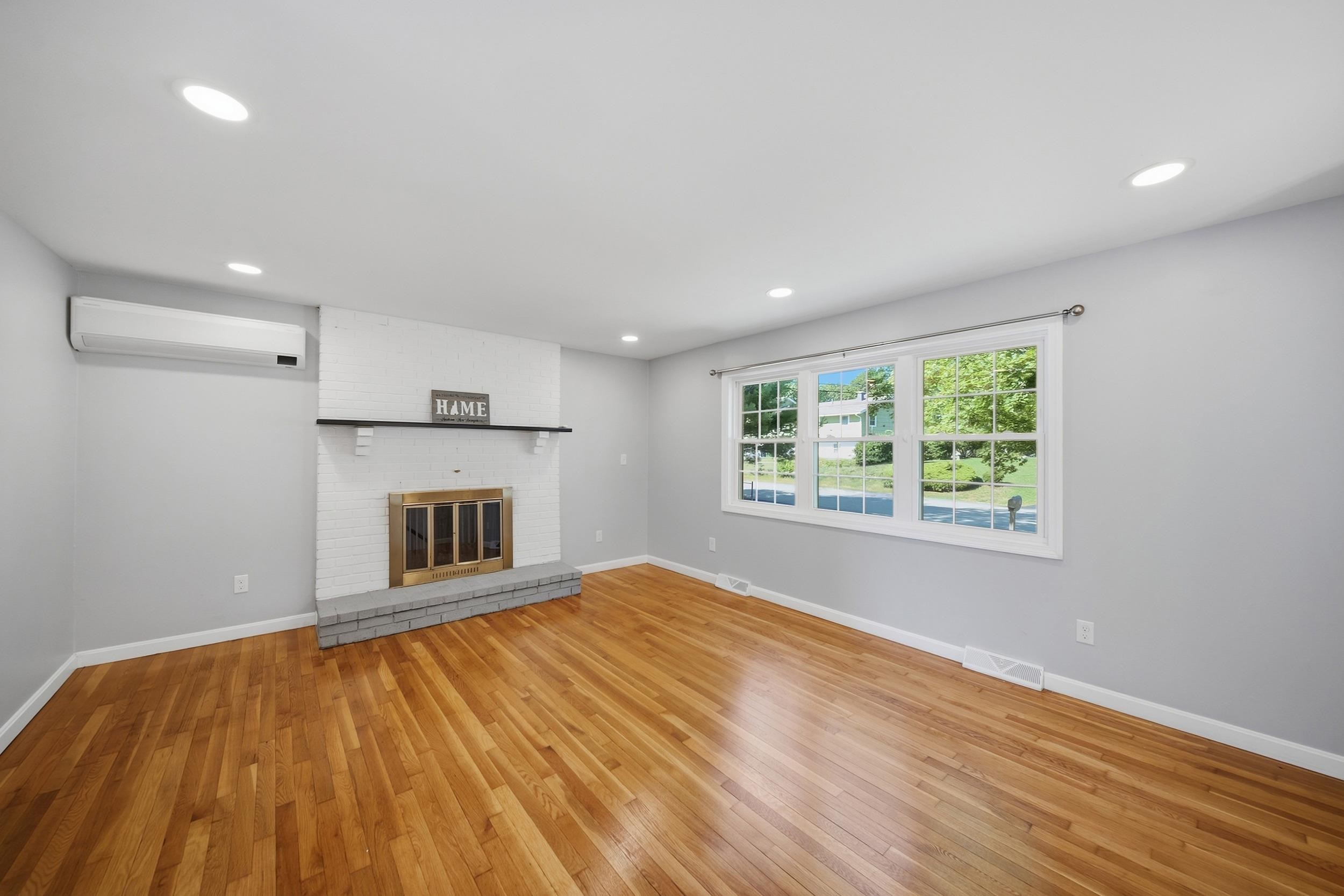 3 Westray Drive Property Photo 8