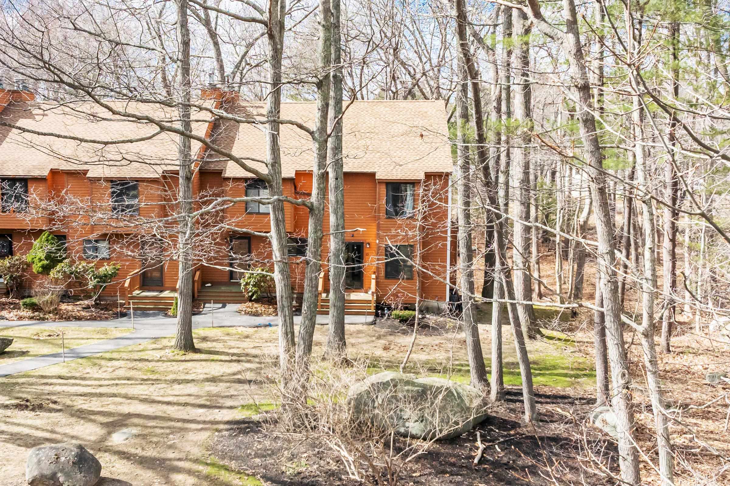 65 Dunvegan Woods Drive Property Photo 2