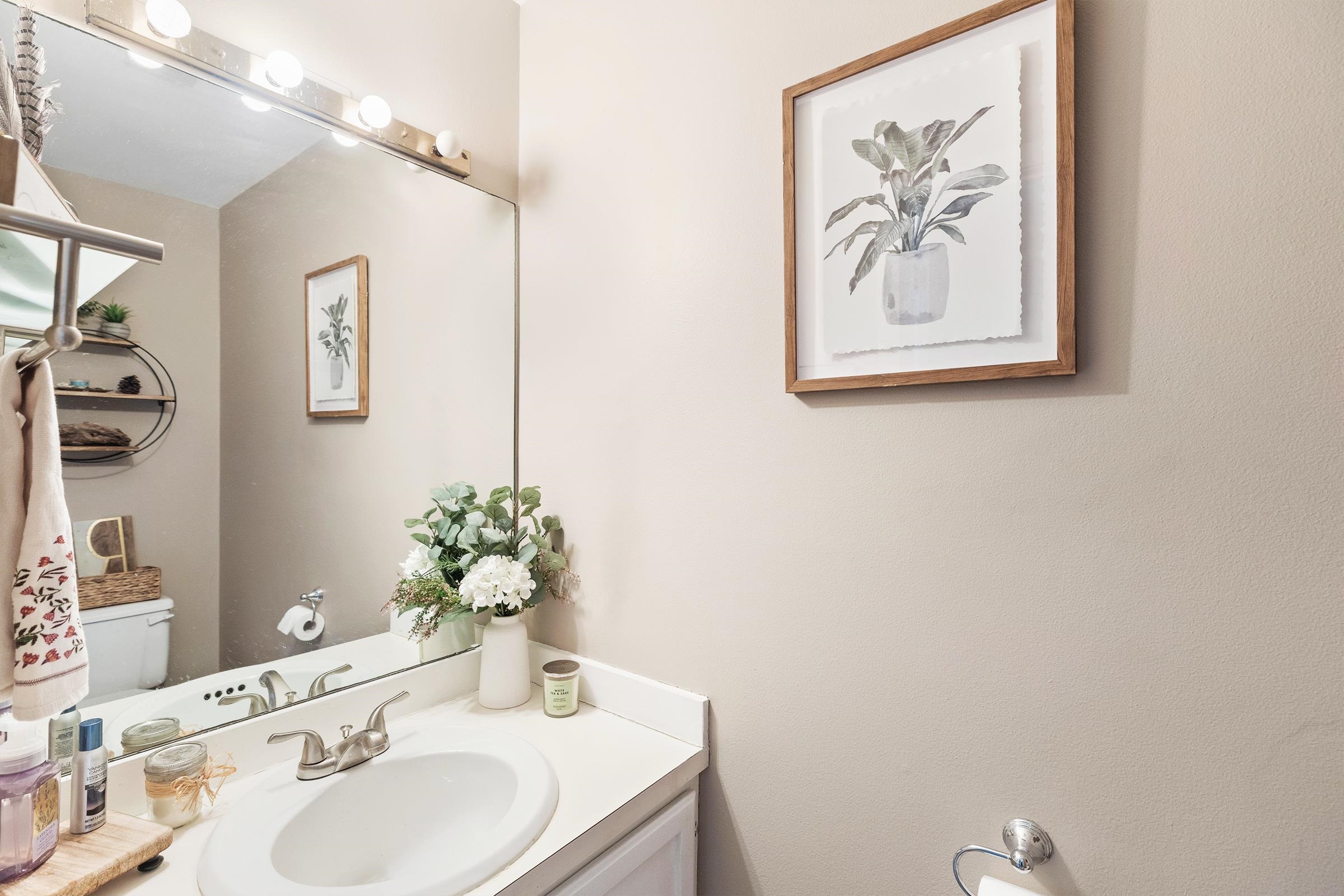 65 Dunvegan Woods Drive Property Photo 12