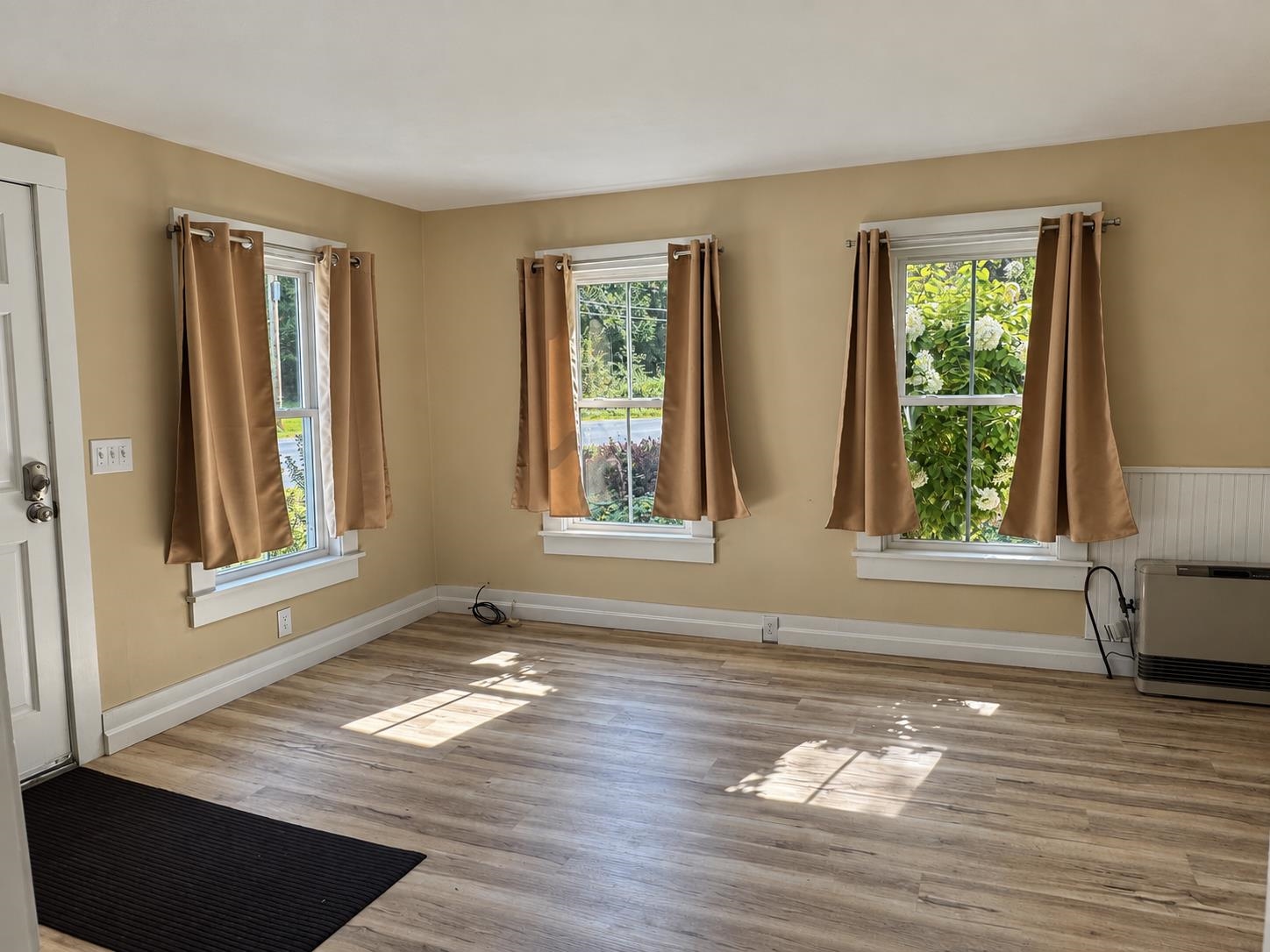 4168 Darling Hill Road Property Photo 11
