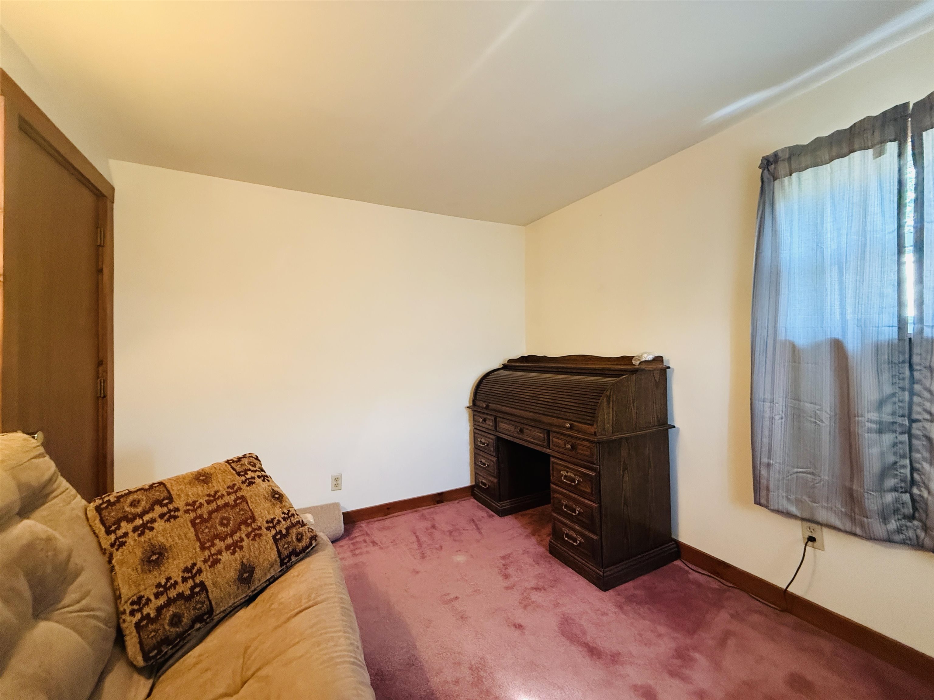 12 River Front Drive Property Photo 10