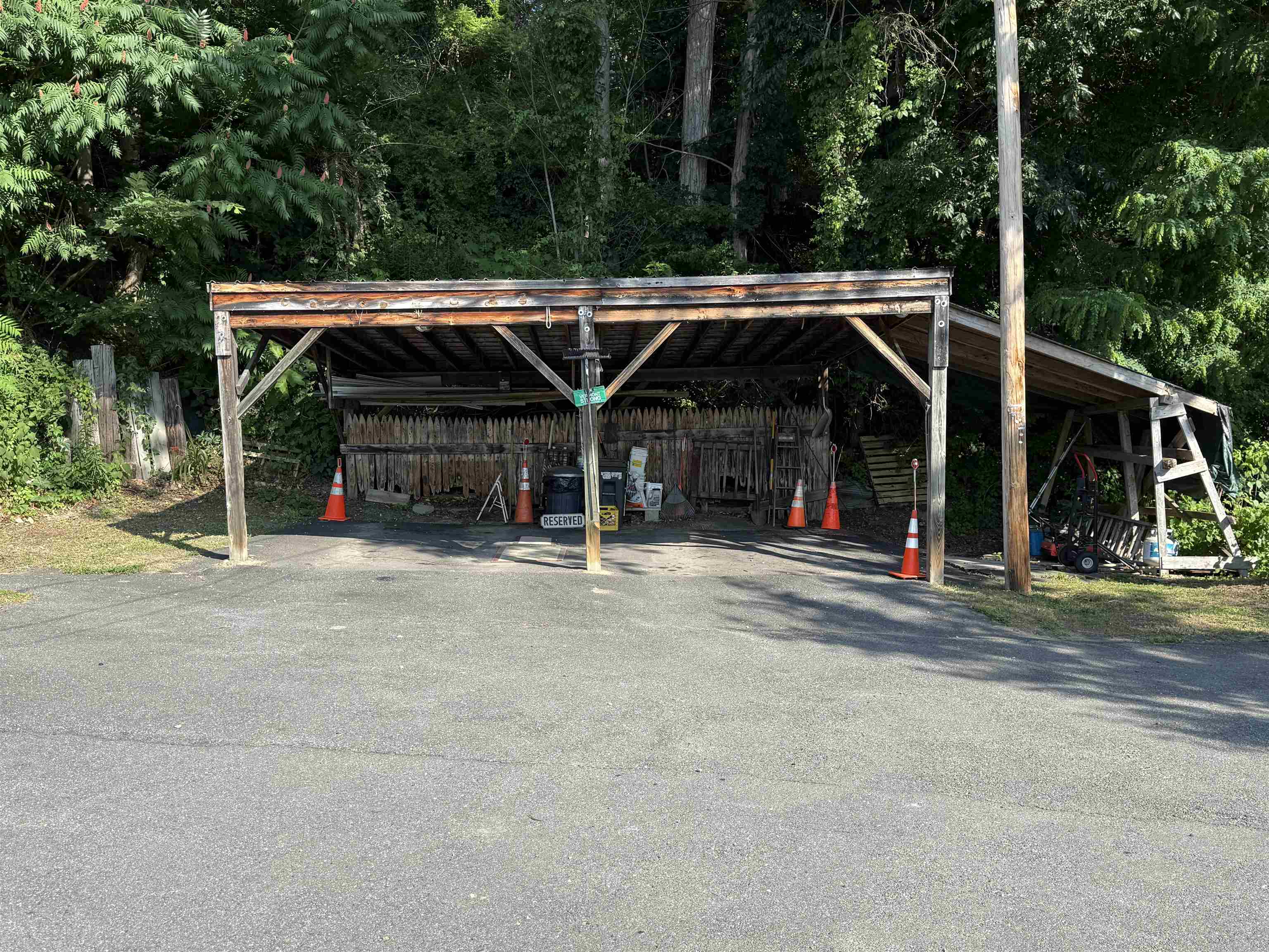 12 River Front Drive Property Photo 31