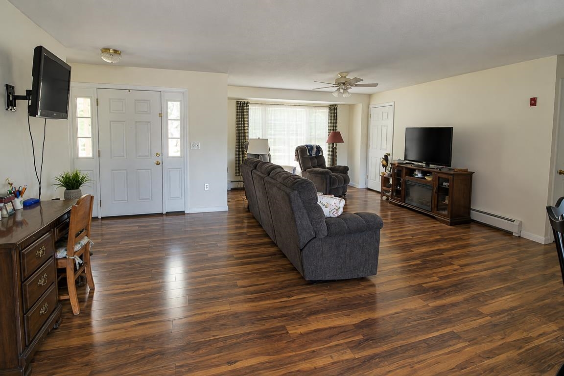 95 Mcmurphy Road Property Photo 2