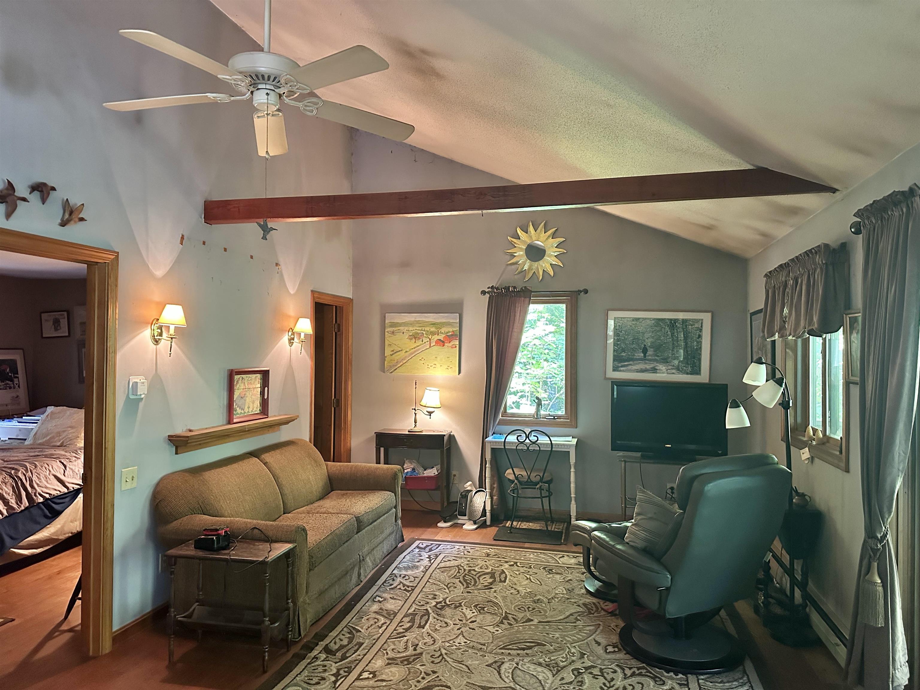 33 Little Shore Drive Property Photo 12