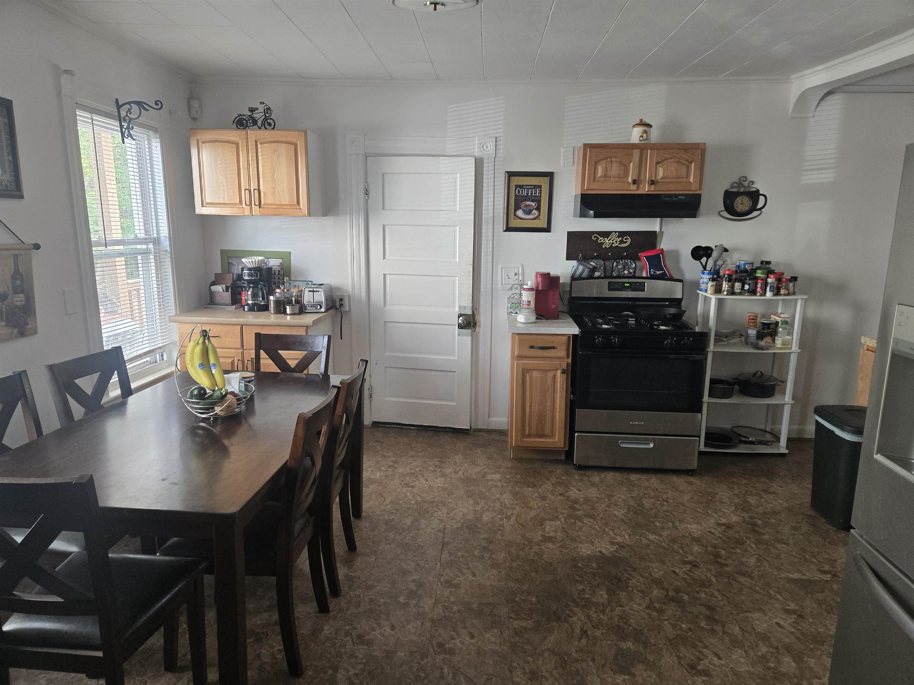 371 Spruce Street Property Photo 9