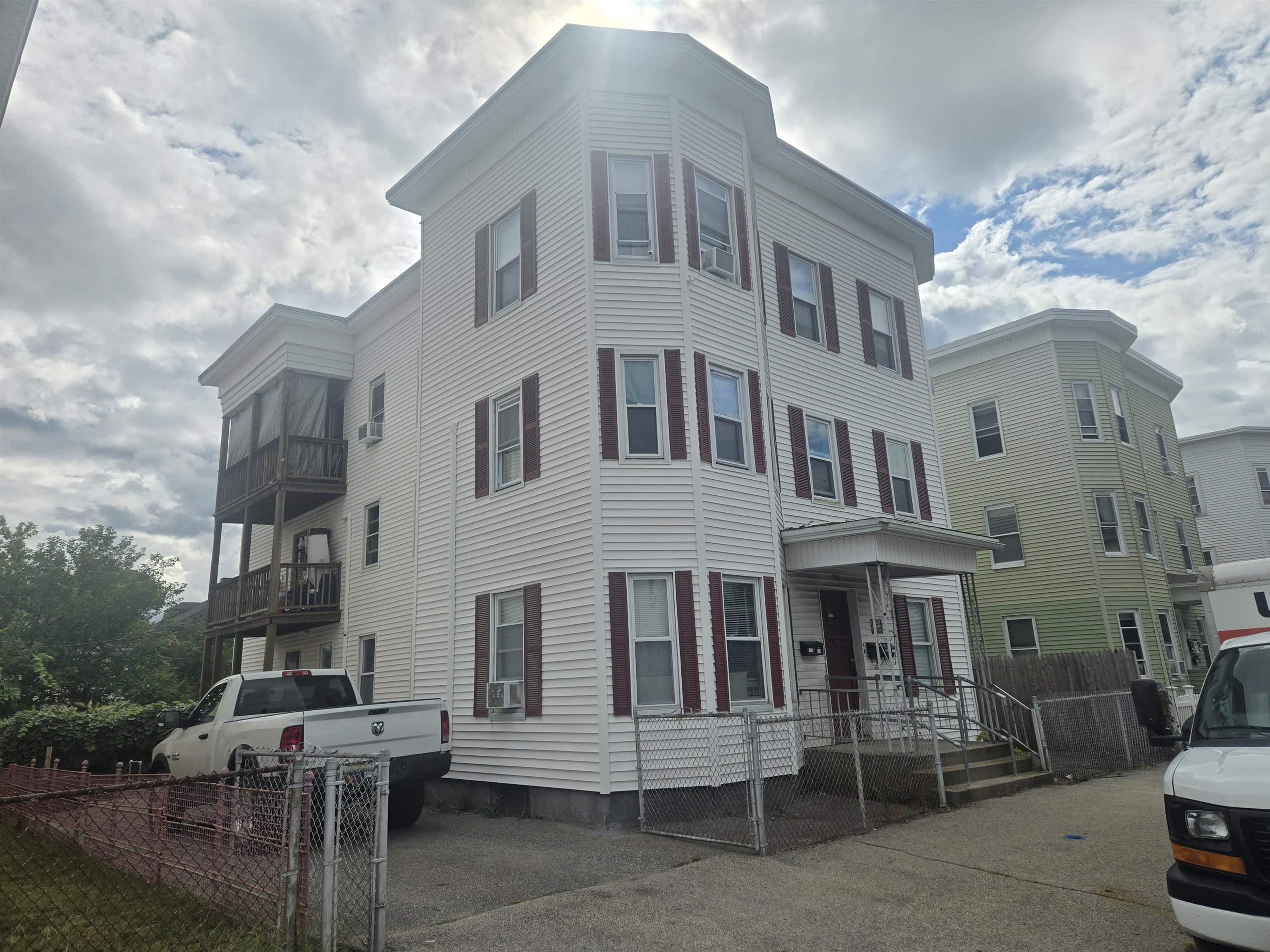 371 Spruce Street Property Photo 49