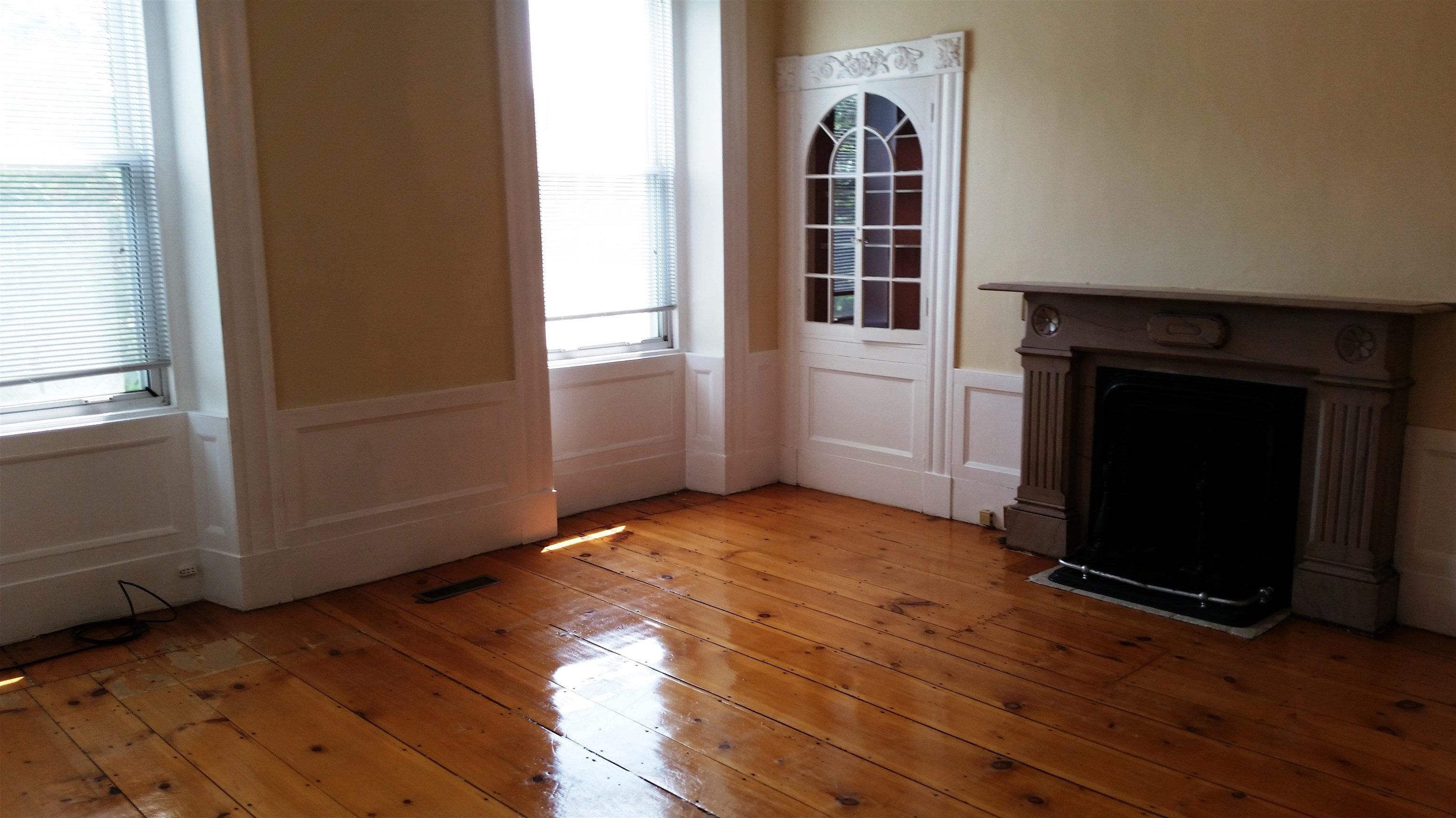146 Lowell Street Property Photo 8