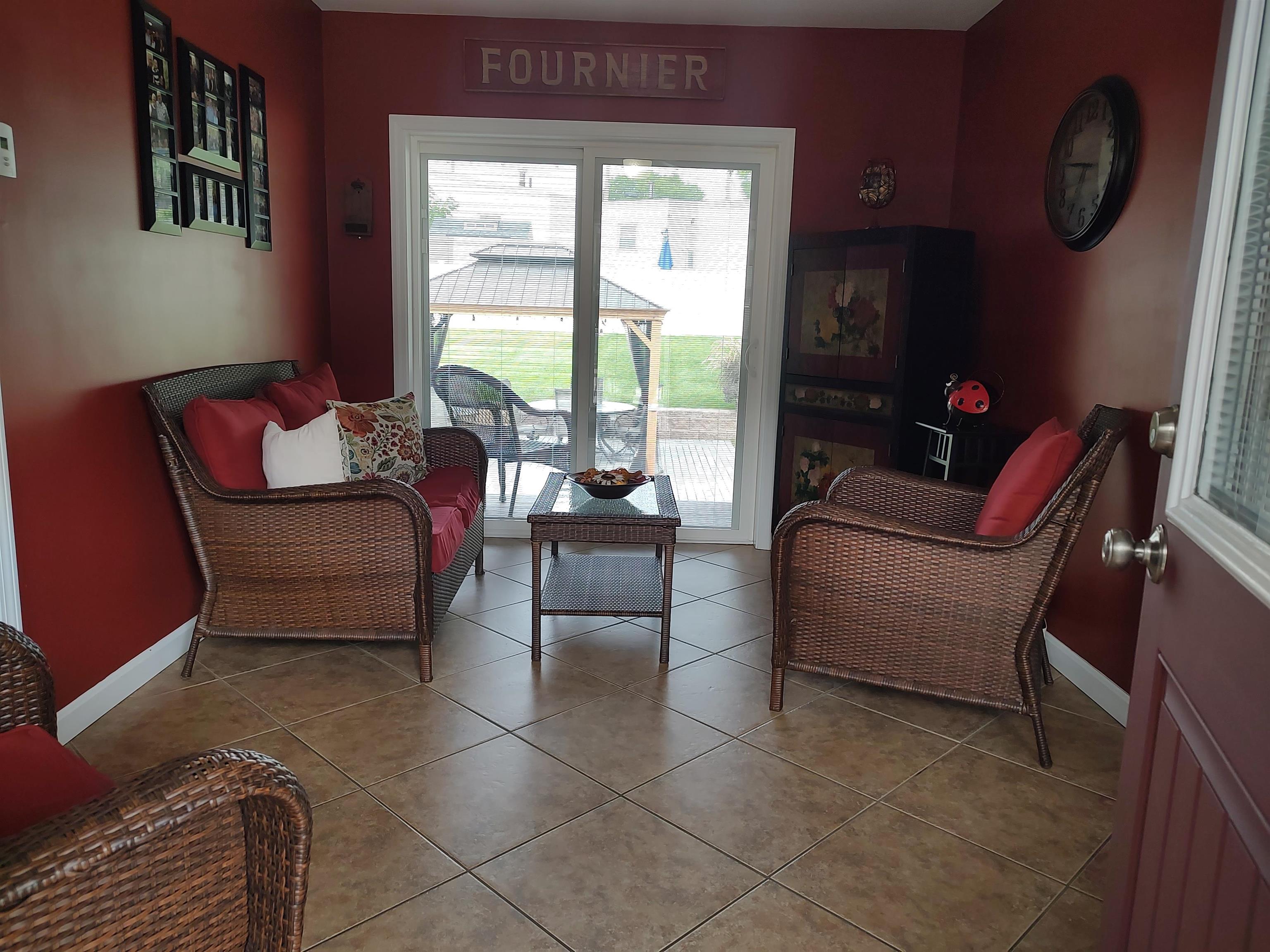 67 Donald Street Property Photo 4
