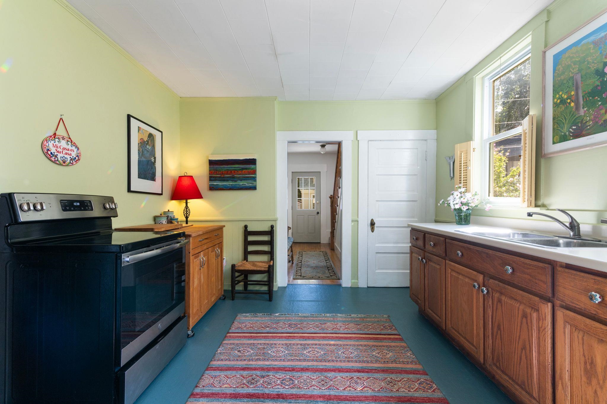 19 Blakeslee Street Property Photo 15