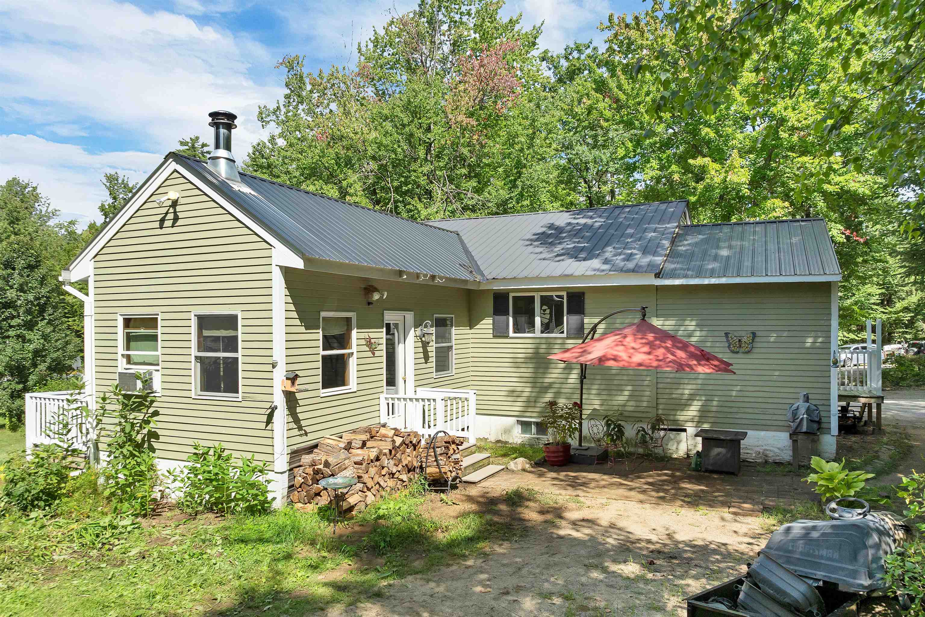 76 I Street Property Photo 2