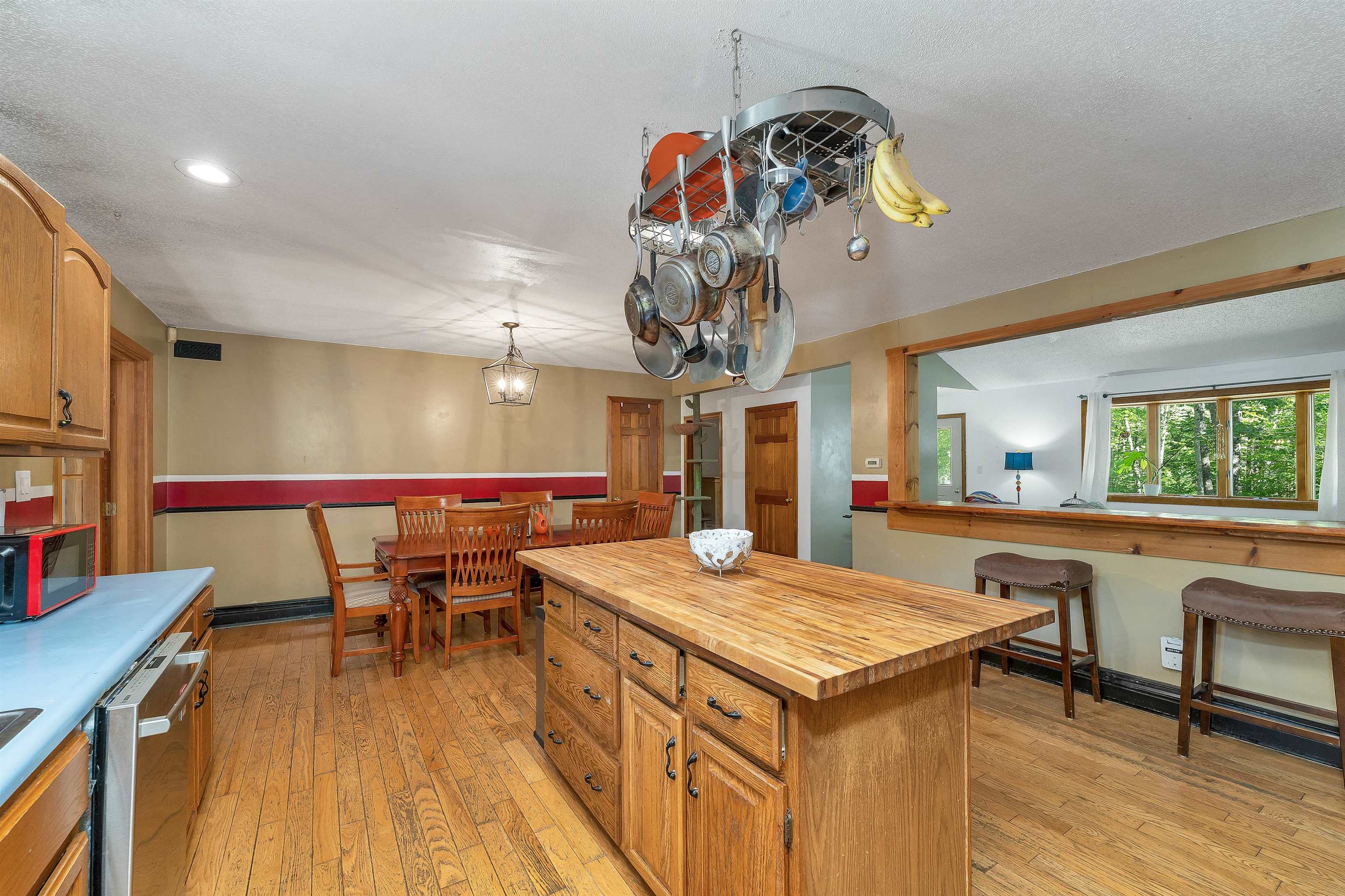 76 I Street Property Photo 4