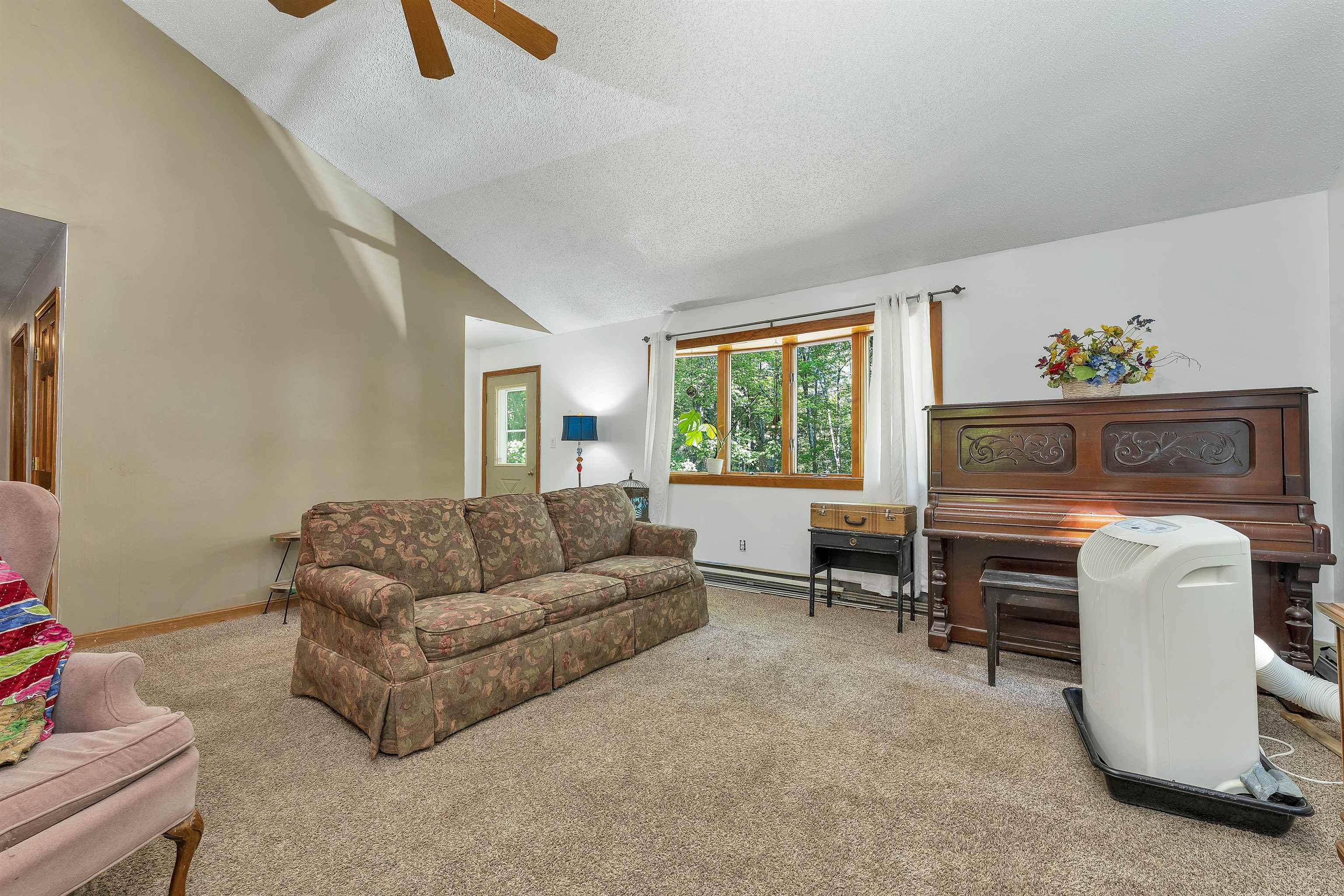76 I Street Property Photo 11