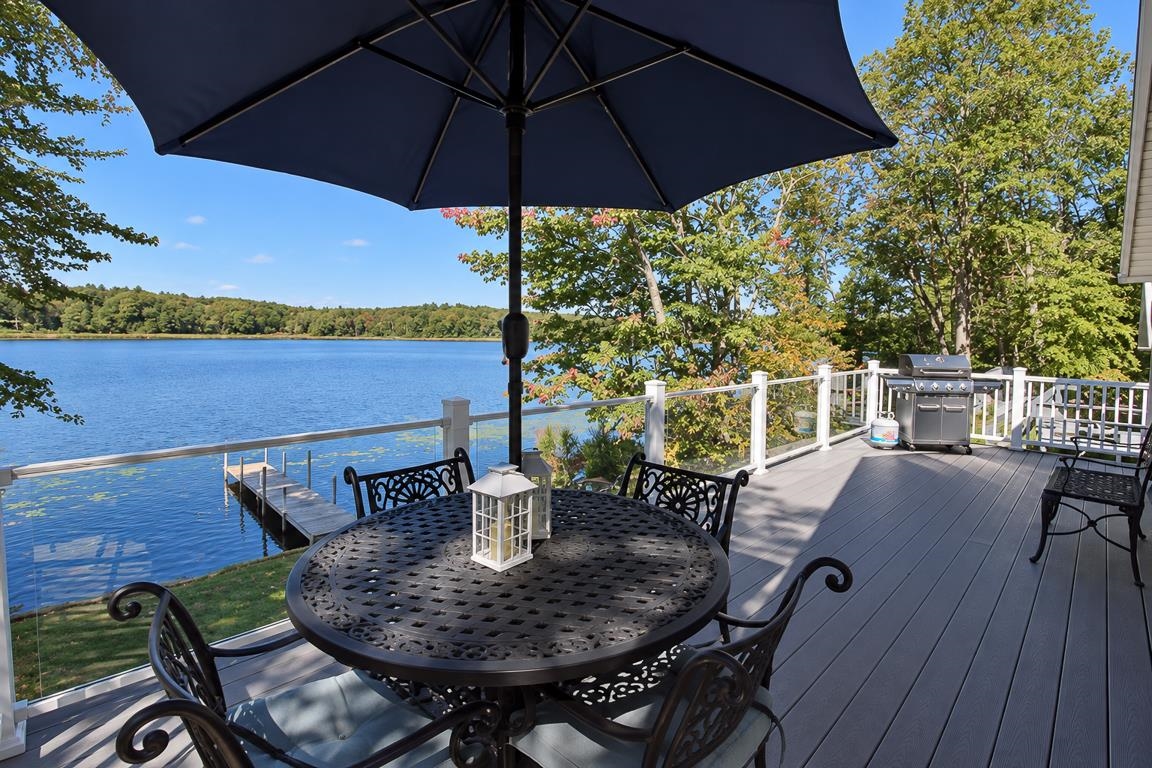 107 Lakeshore Drive Property Photo 14