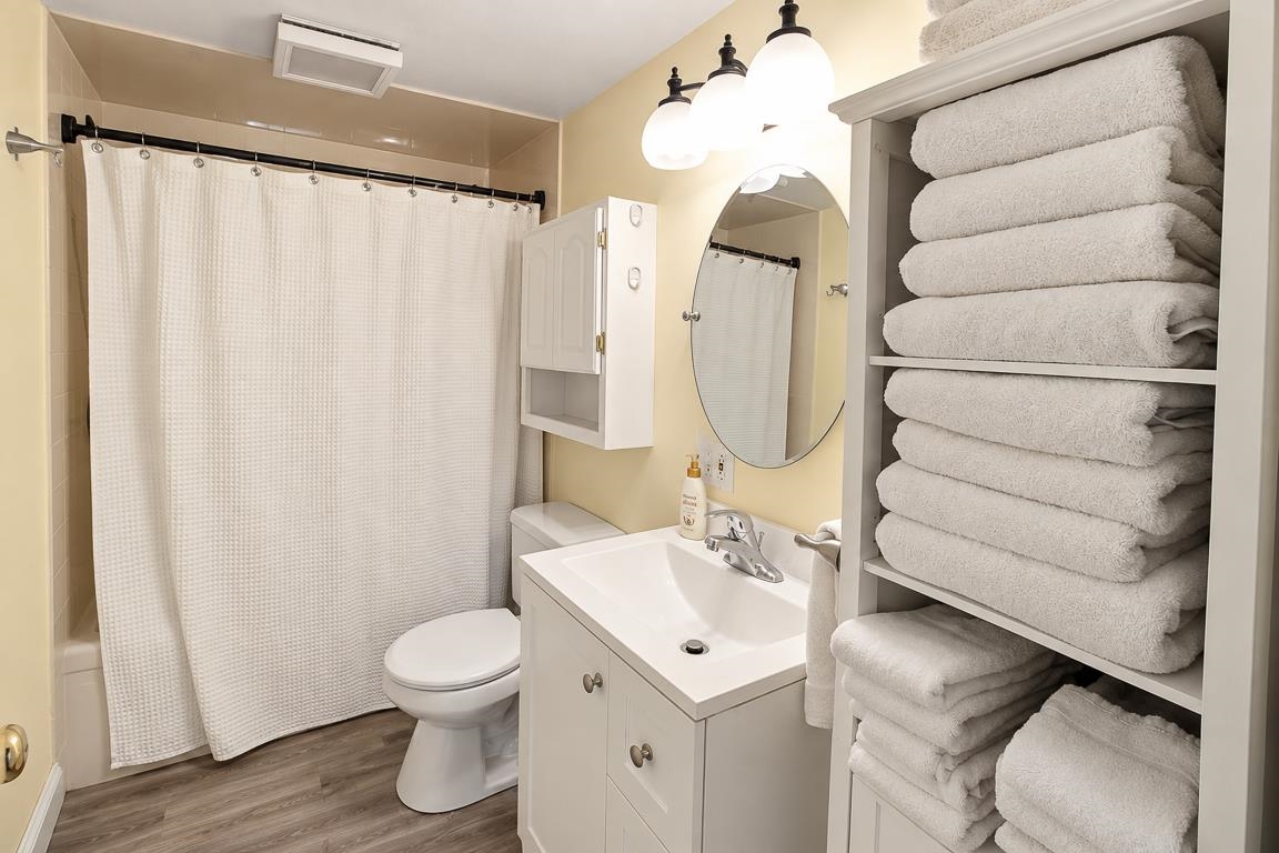 107 Lakeshore Drive Property Photo 22