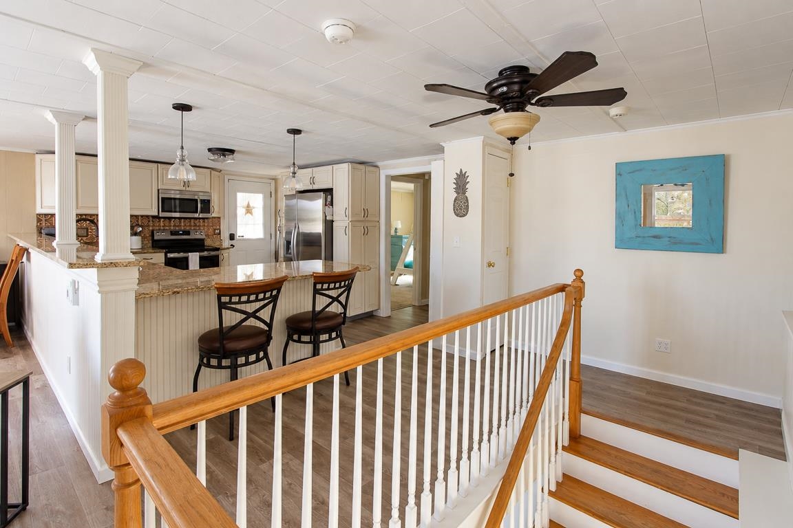 107 Lakeshore Drive Property Photo 27