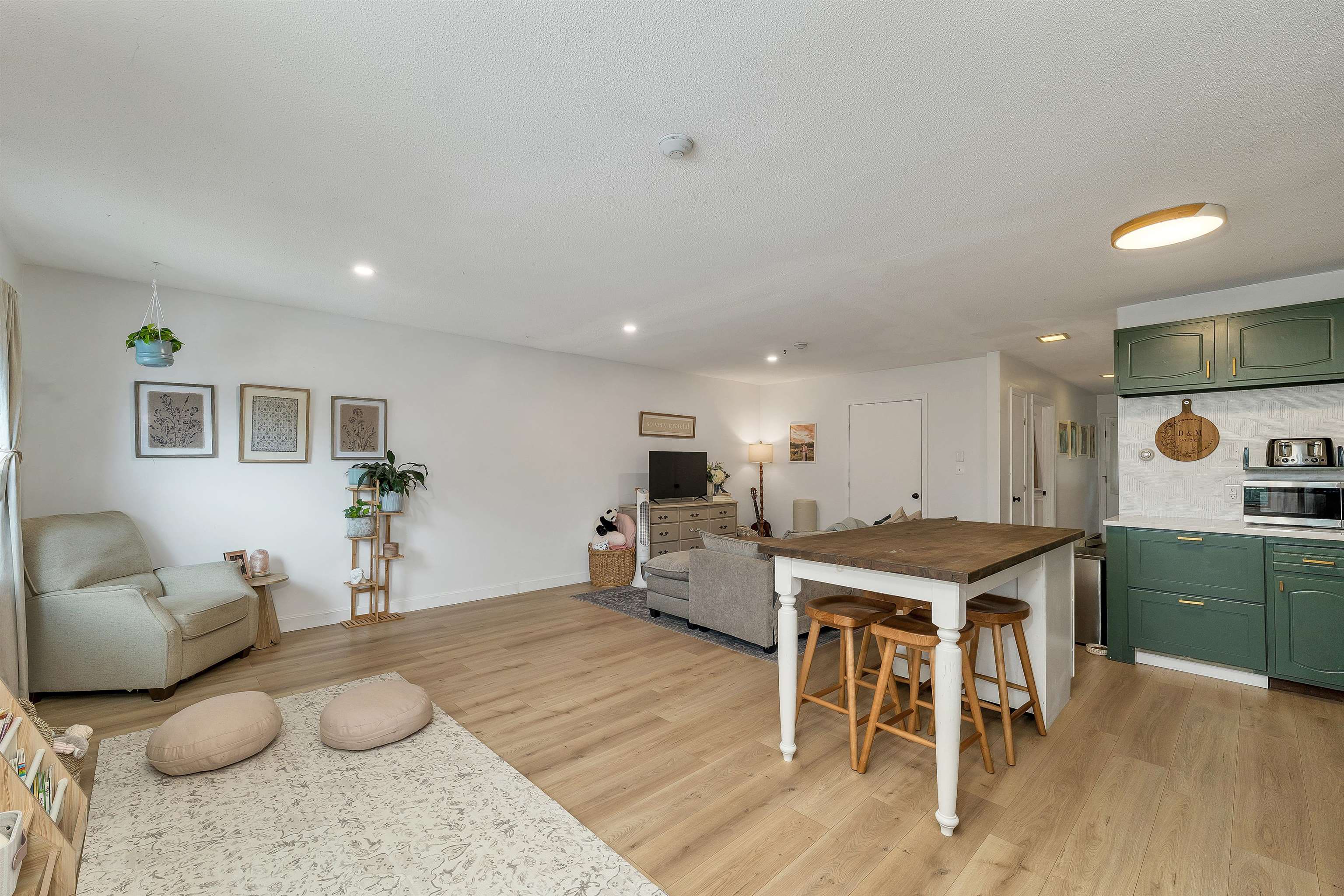 57 Union Avenue Property Photo 10