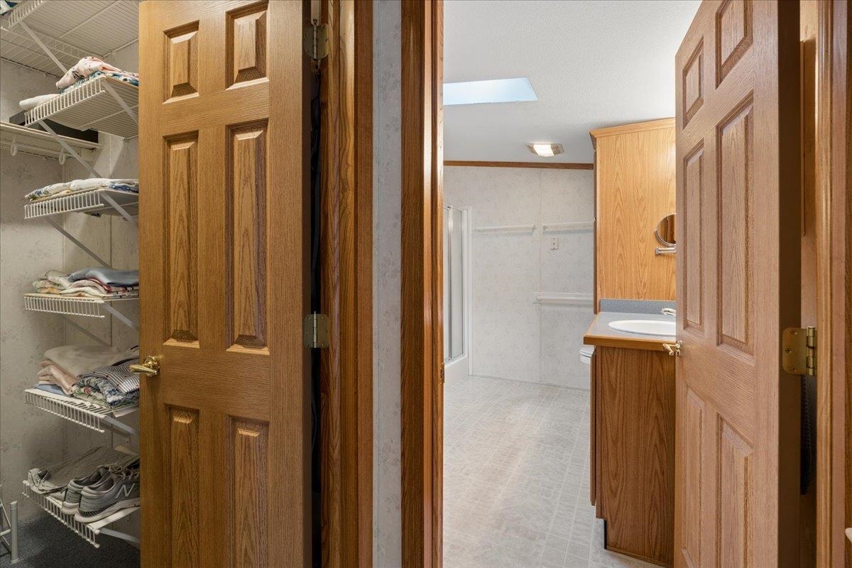 50 Constitution Way Property Photo 21