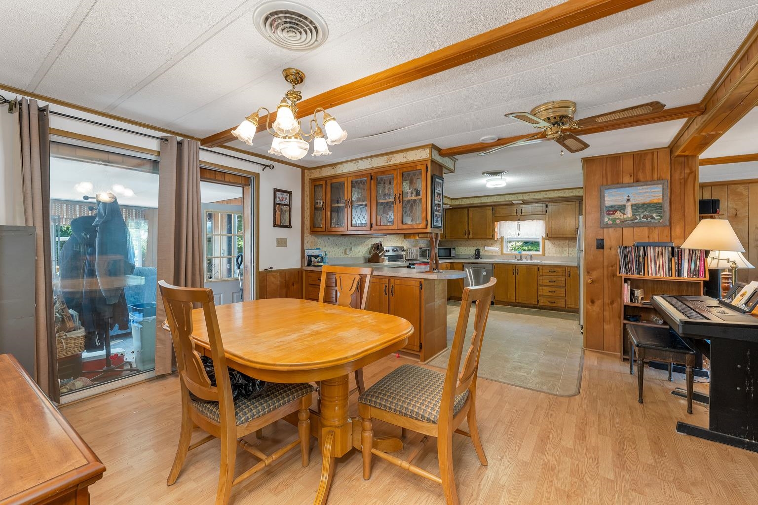 21 Sir Lancelot Drive Property Photo 7