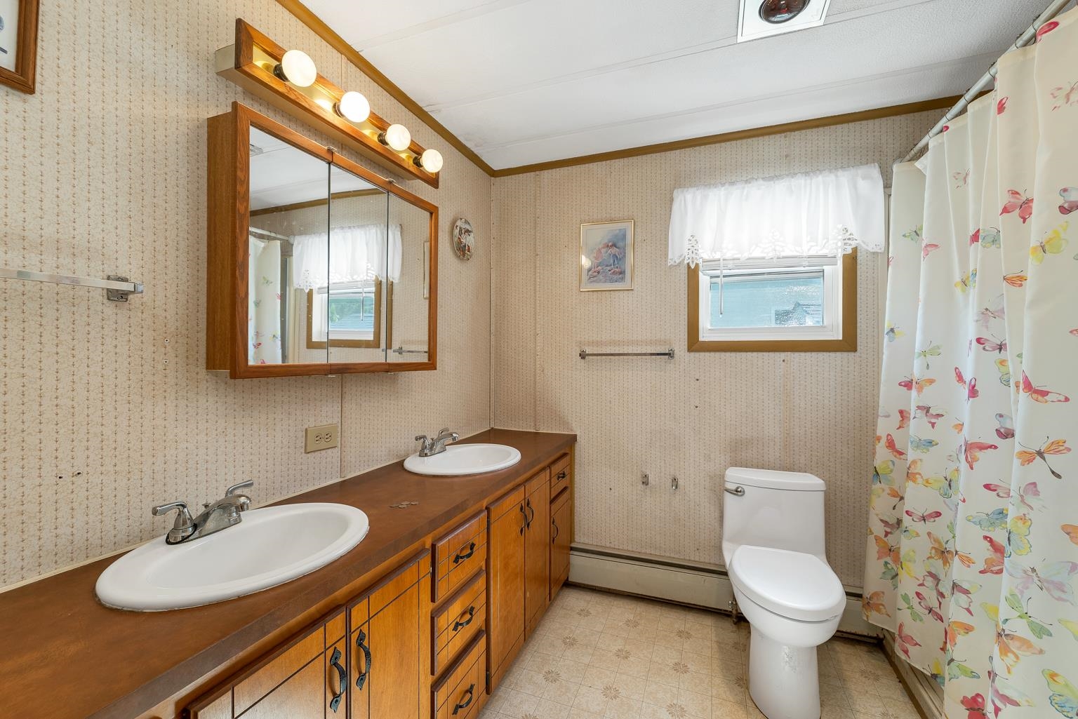 21 Sir Lancelot Drive Property Photo 15