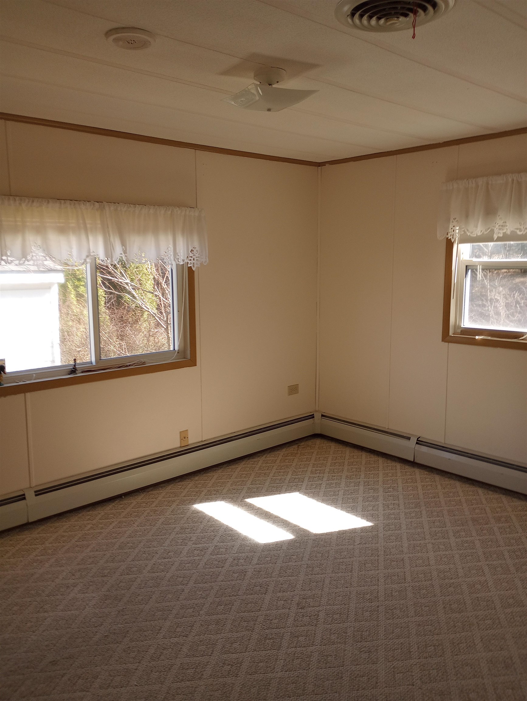 21 Sir Lancelot Drive Property Photo 32