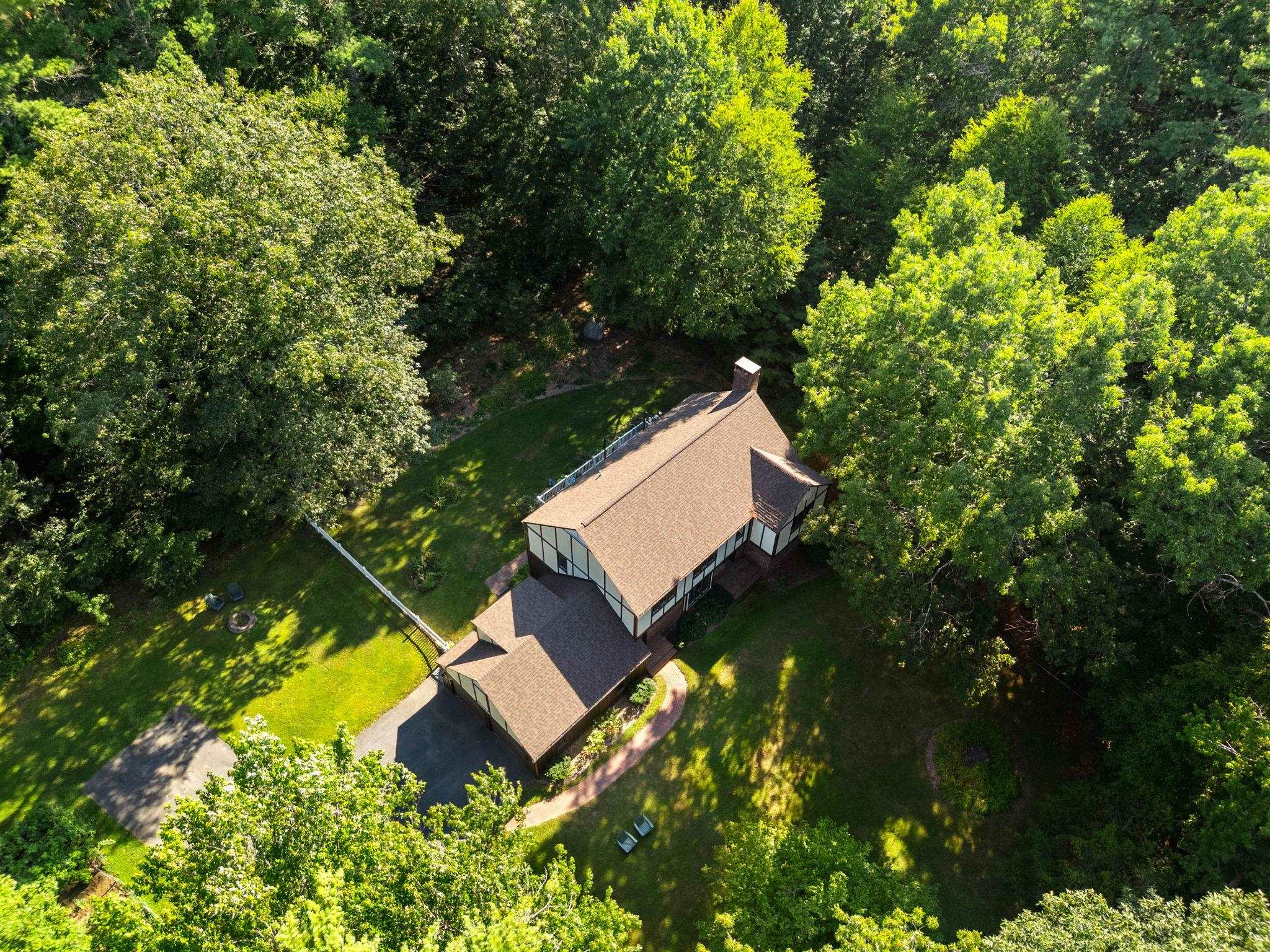 39 Ashbrook Drive Property Photo 2