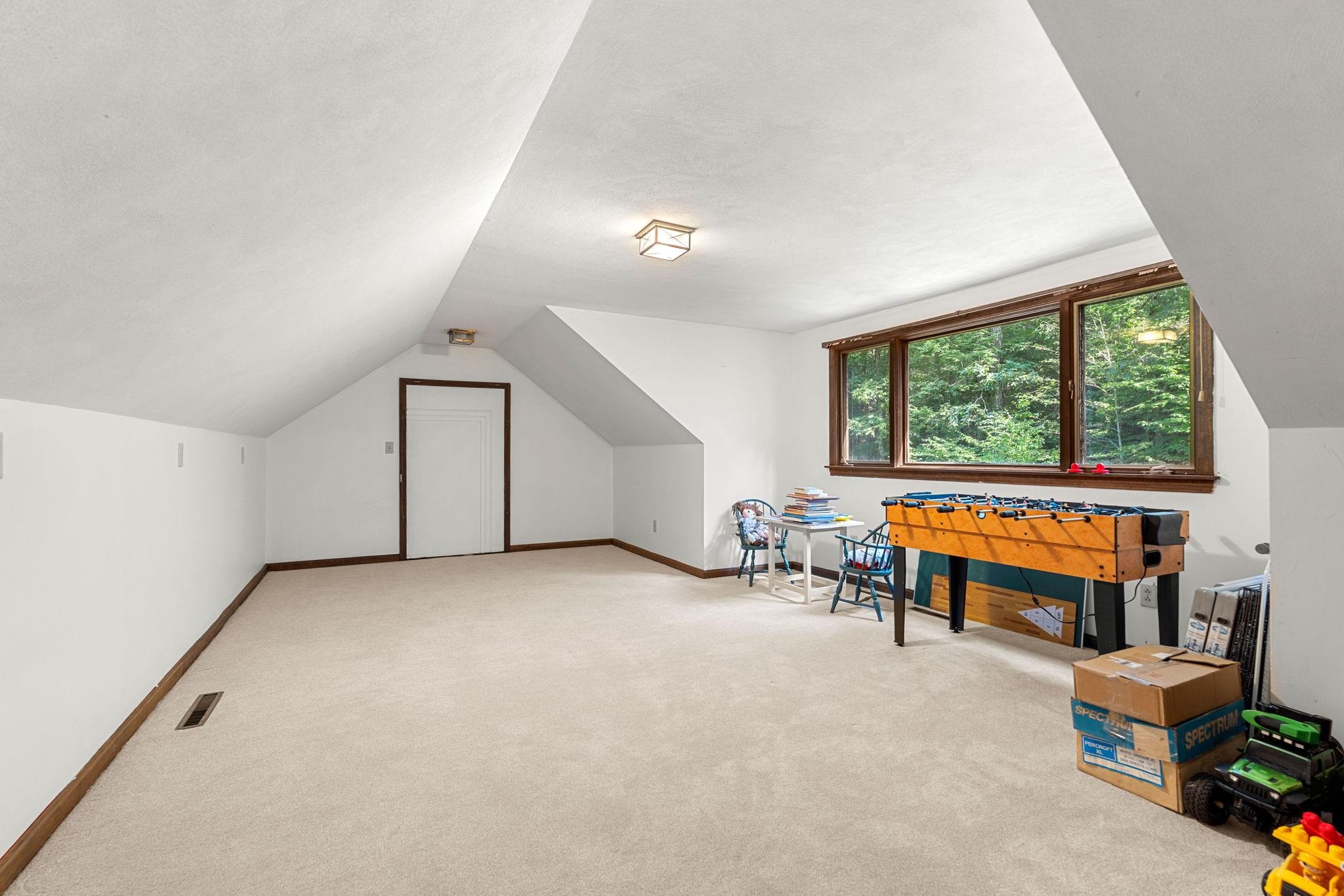 39 Ashbrook Drive Property Photo 32