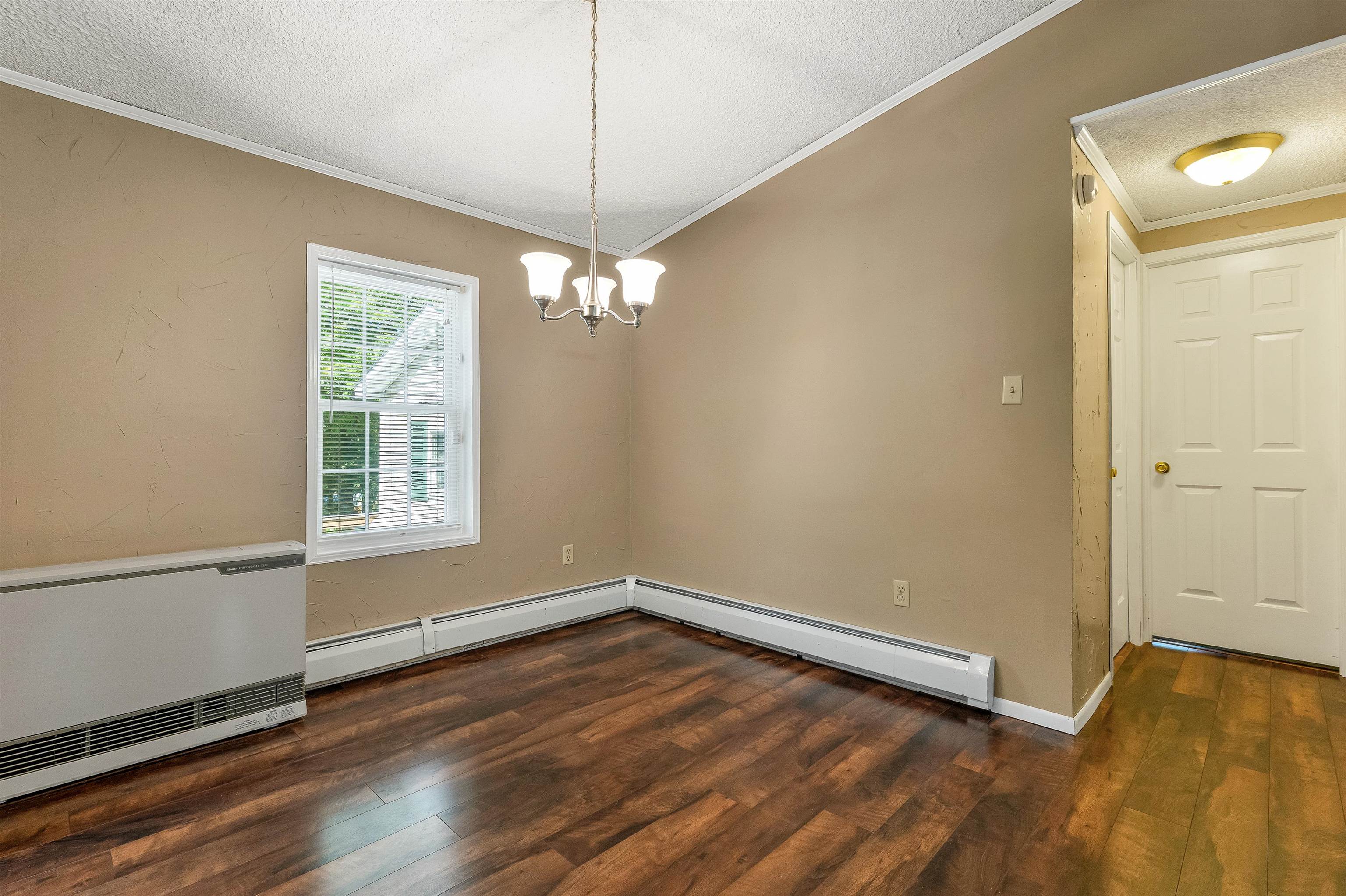 20 Coventry Court Property Photo 9