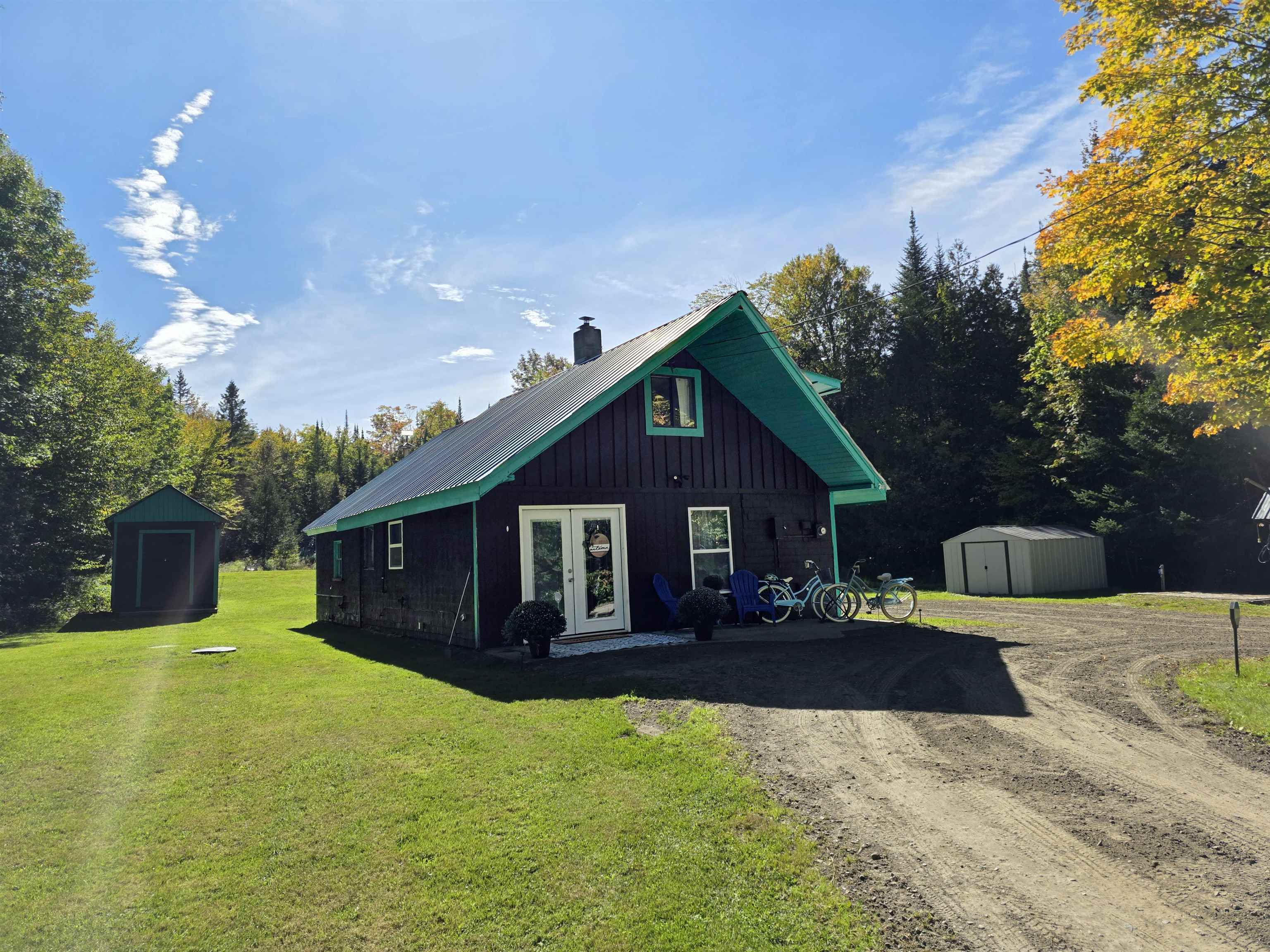 137 Duford Road Property Photo 1