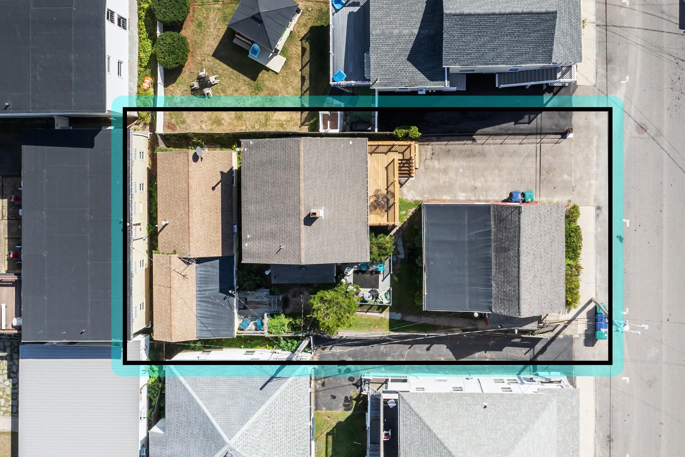 4 H Street Property Photo 2
