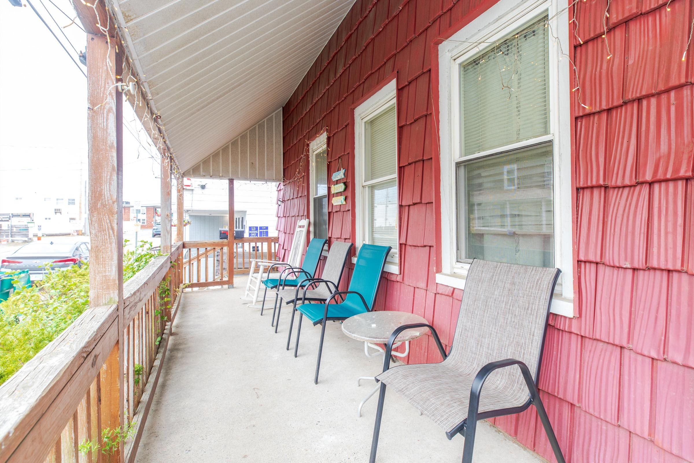 4 H Street Property Photo 6