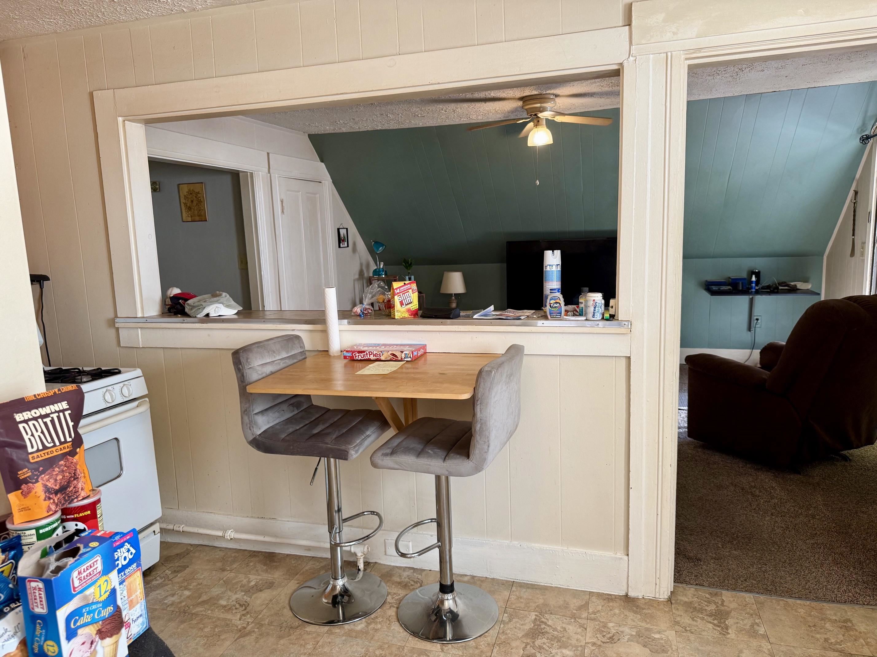 282 Cartier Street Property Photo 11