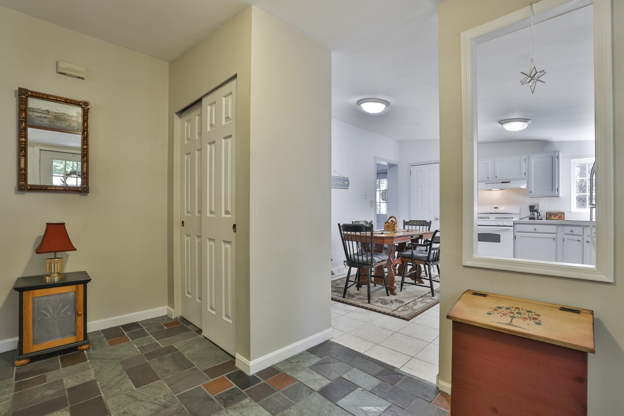 8 Aberdeen Drive Property Photo 11