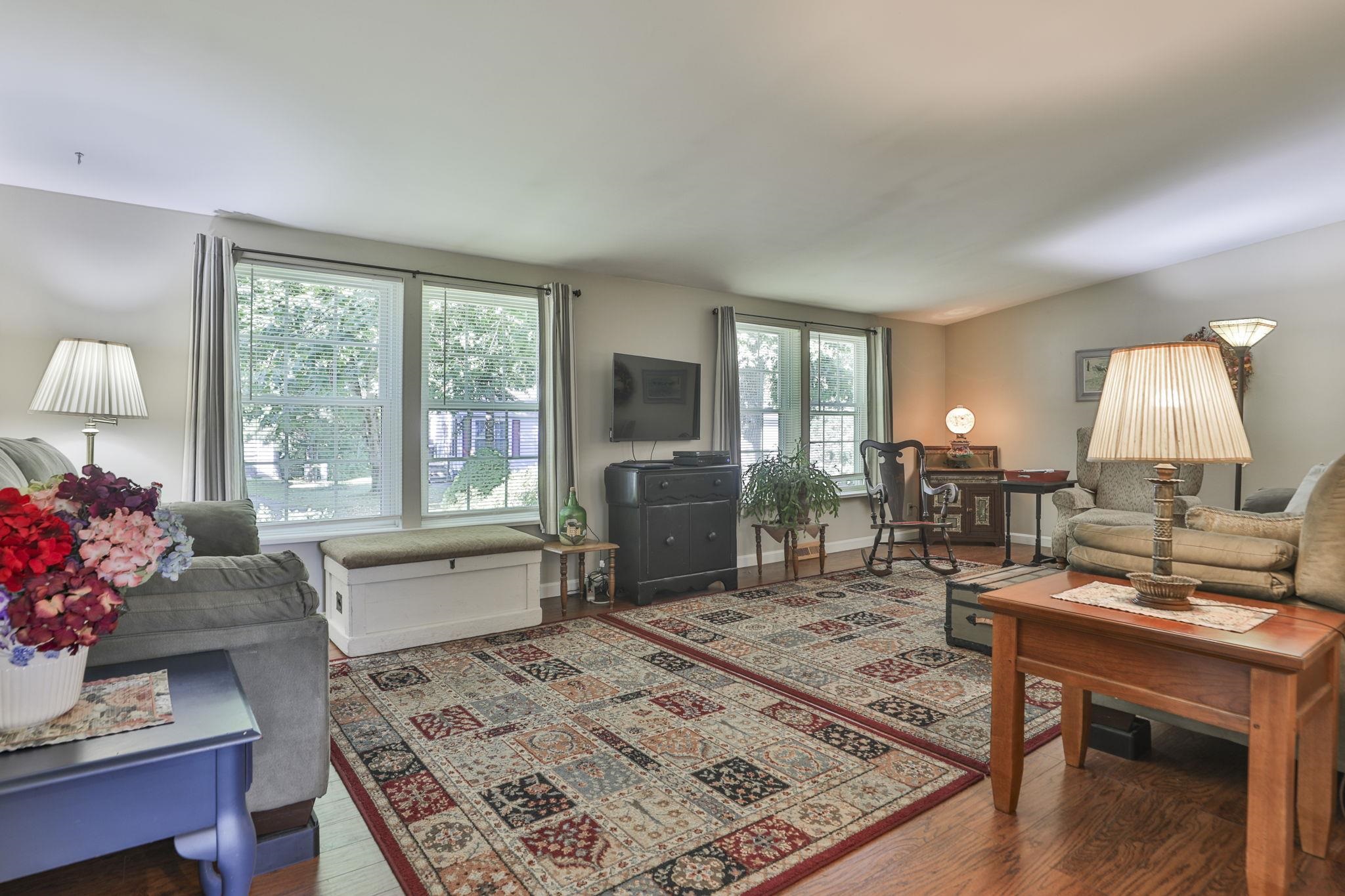 8 Aberdeen Drive Property Photo 12