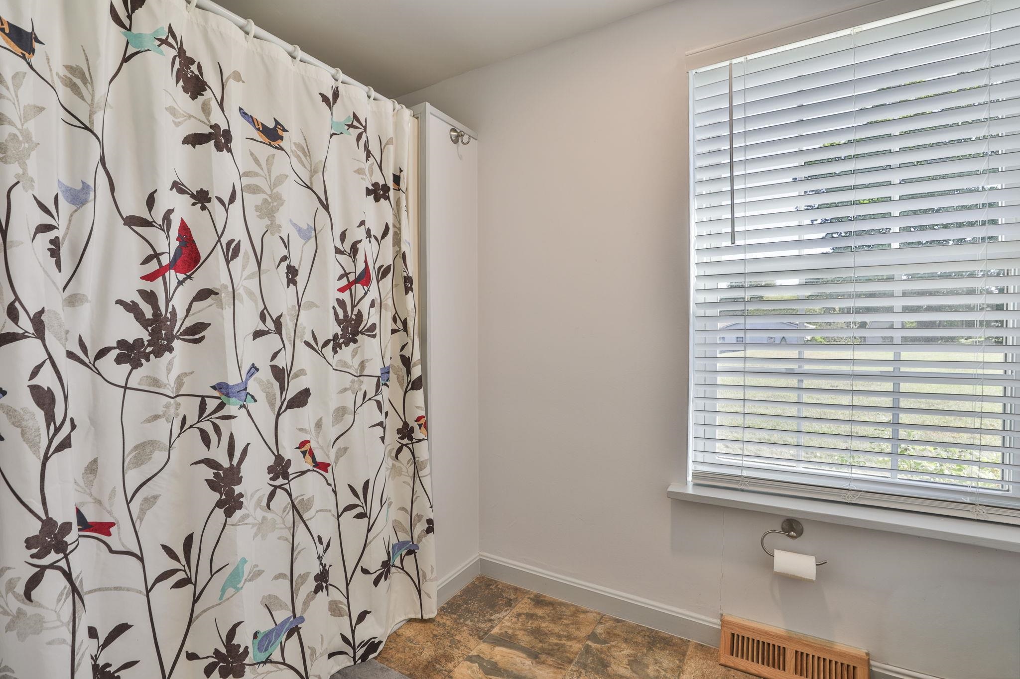 8 Aberdeen Drive Property Photo 21