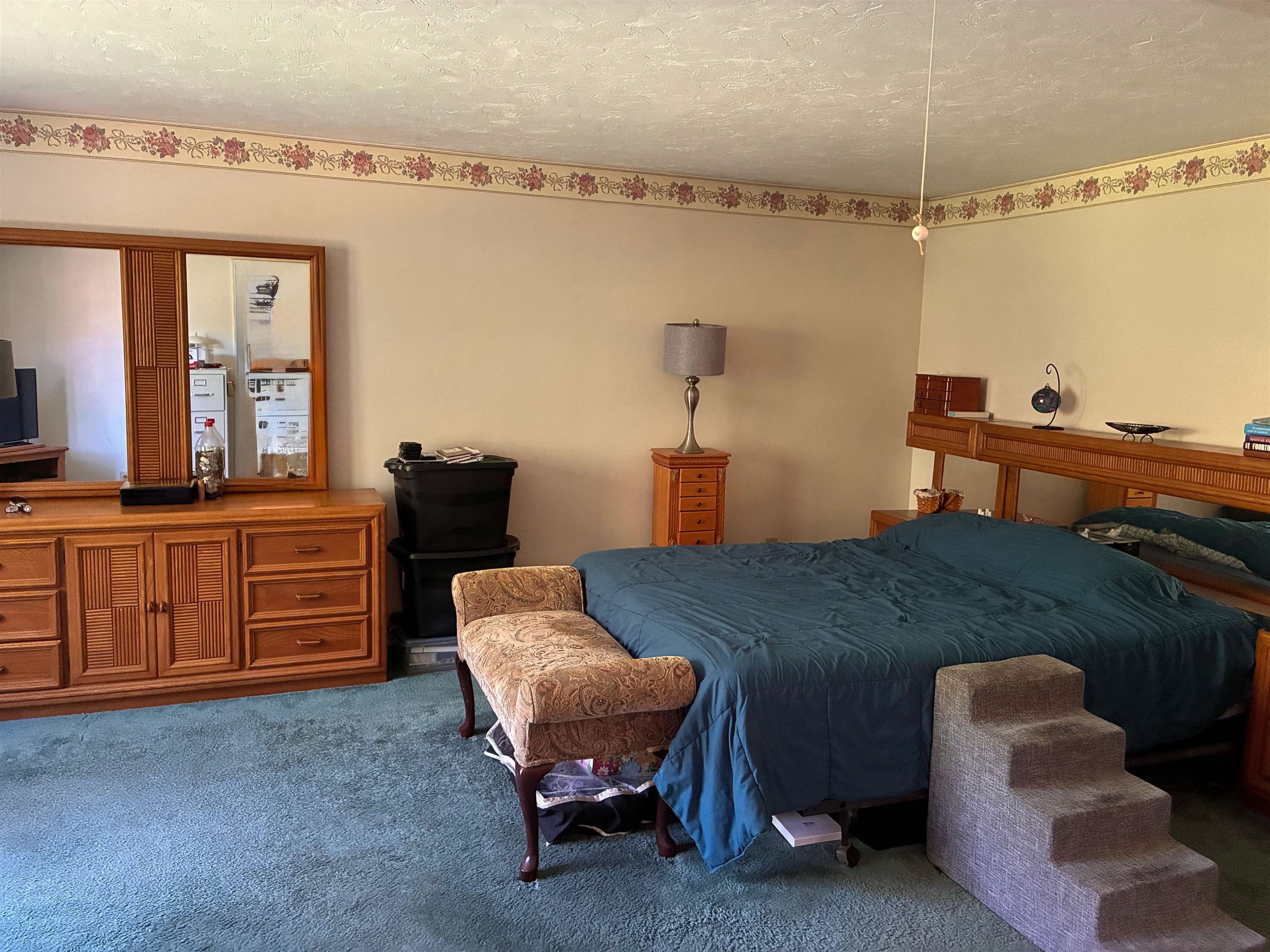 35 Riverside Farm Drive Property Photo 24