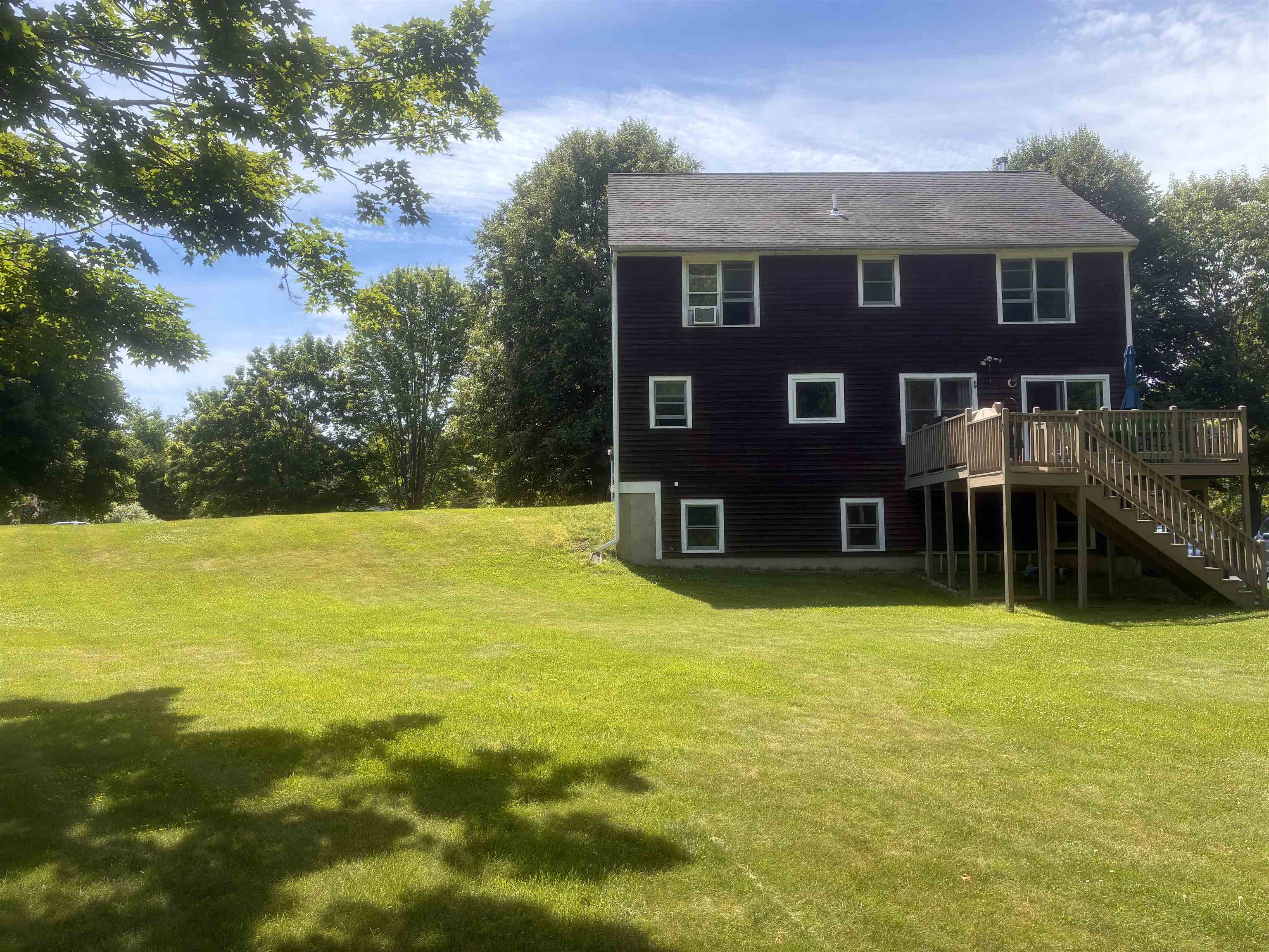 35 Riverside Farm Drive Property Photo 37