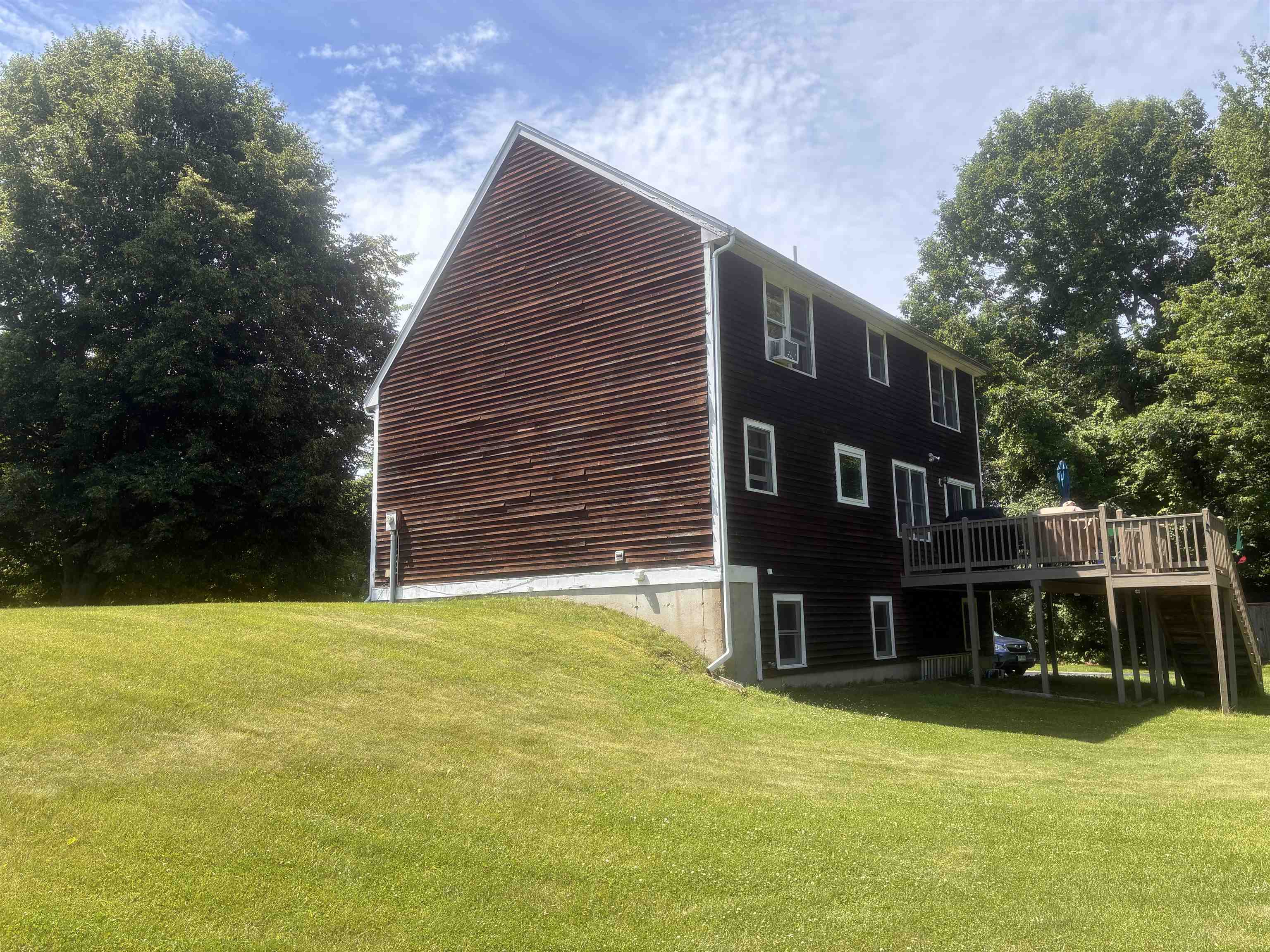 35 Riverside Farm Drive Property Photo 46