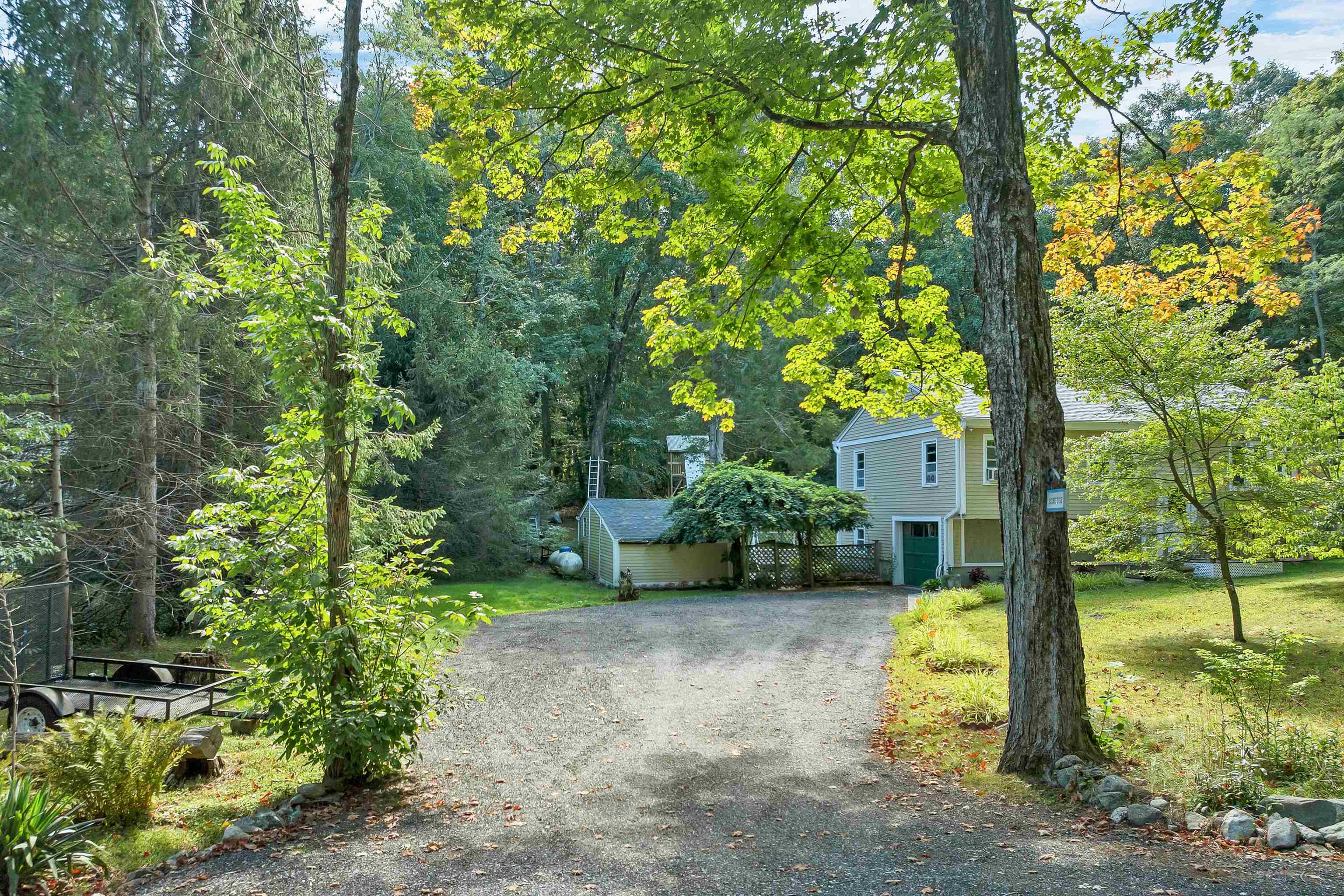 33 Gale Village Road Property Photo 2