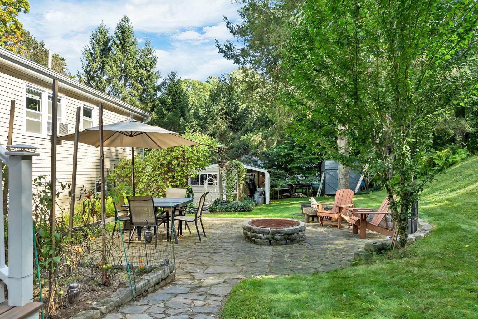 33 Gale Village Road Property Photo 7