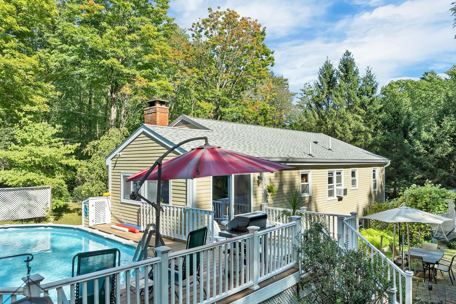 33 Gale Village Road Property Photo 10