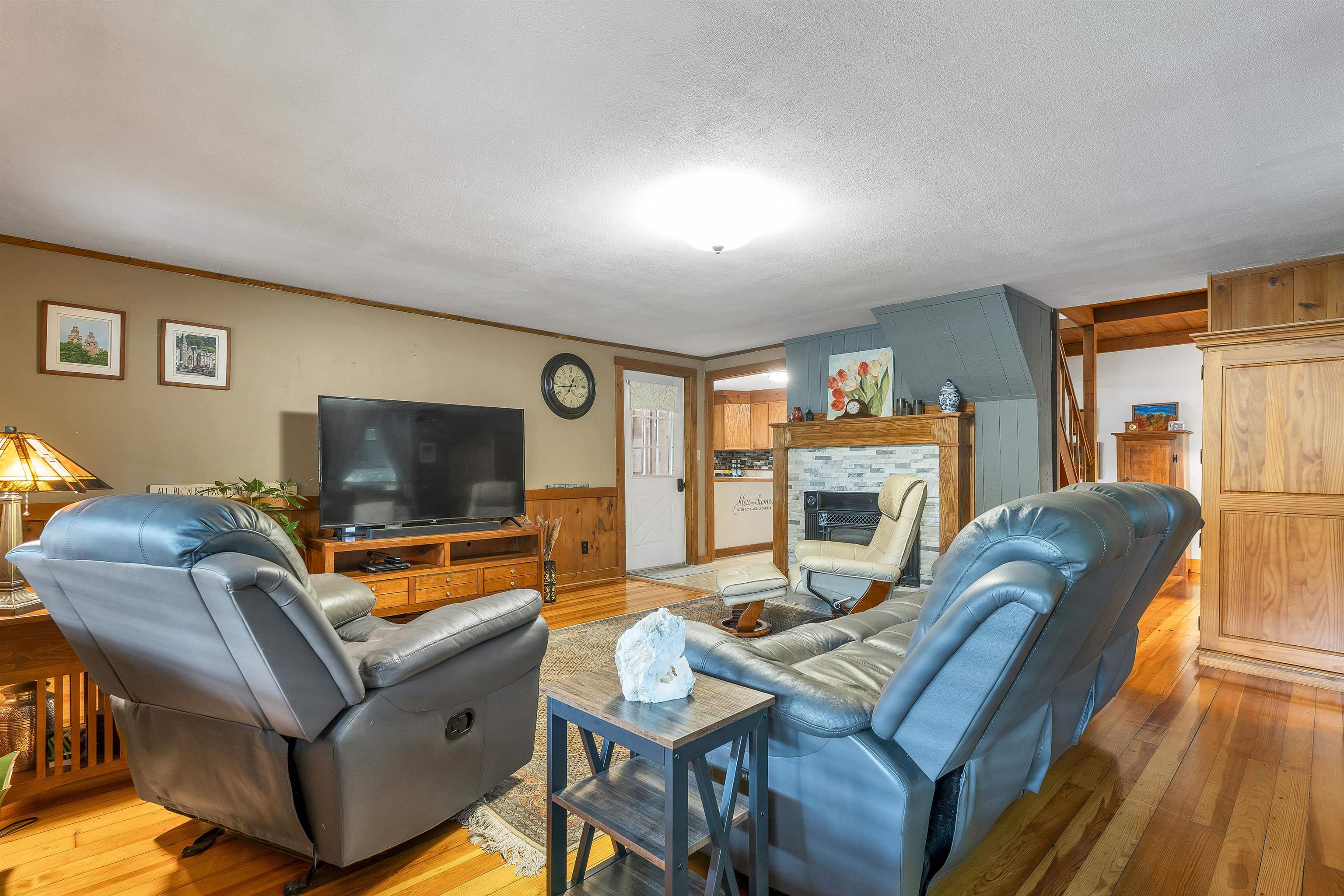 49 River Road Property Photo 34