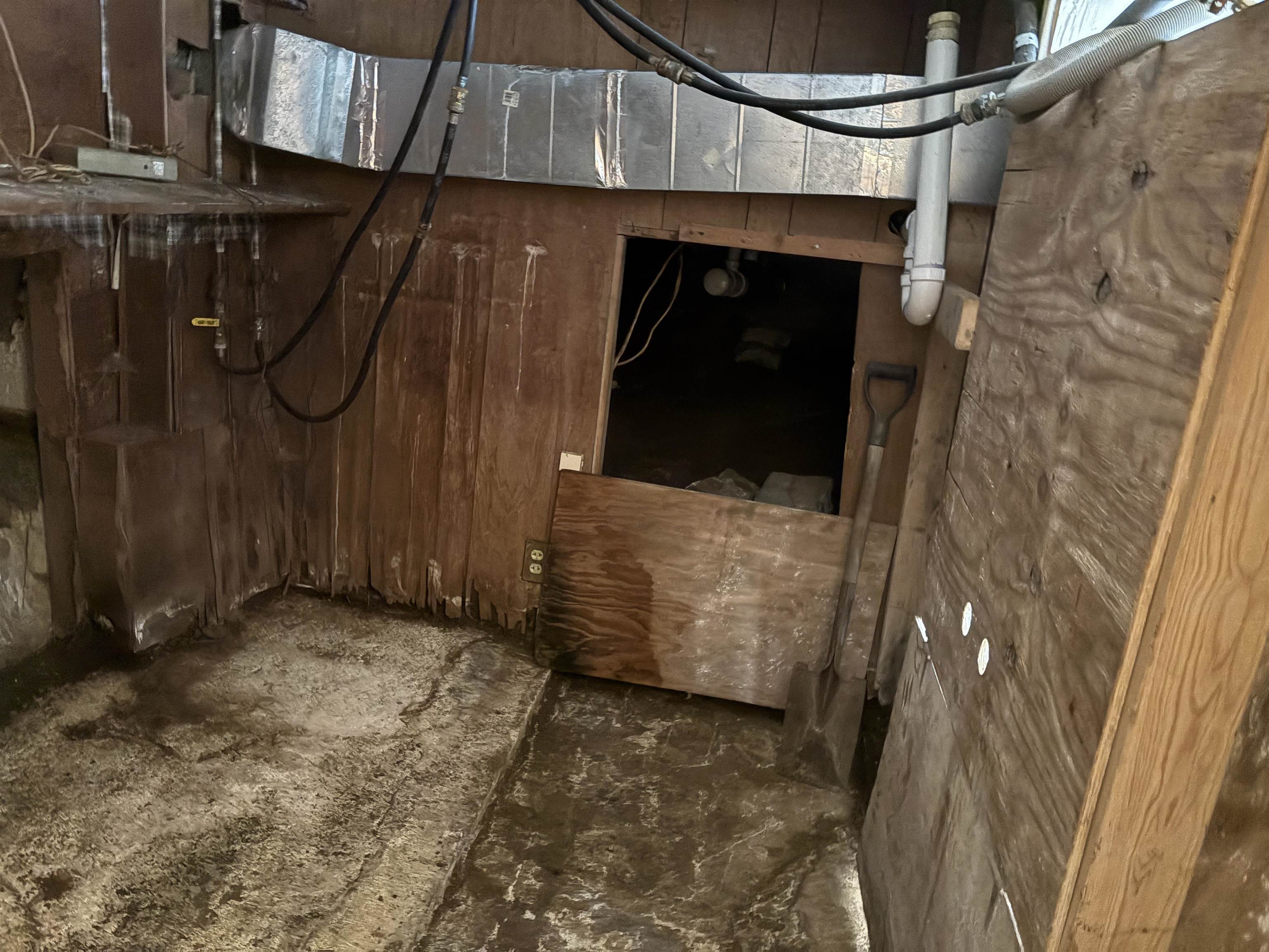 253 Quechee Road Property Photo 32
