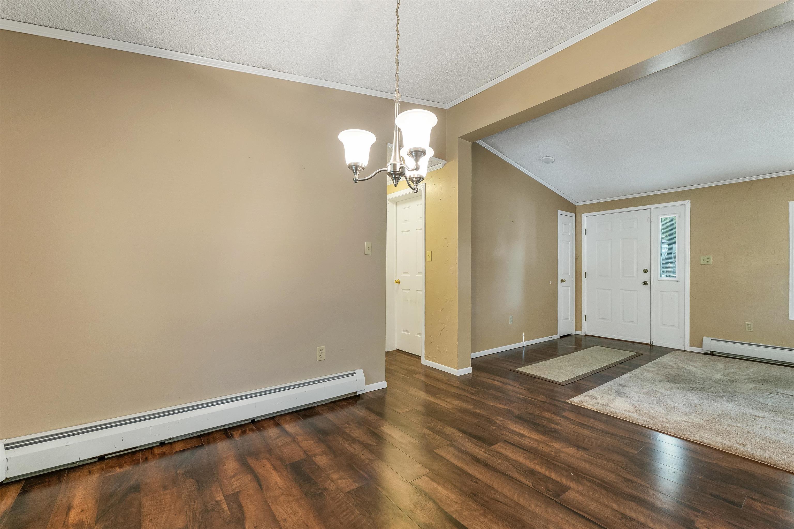 20 Coventry Court Property Photo 11