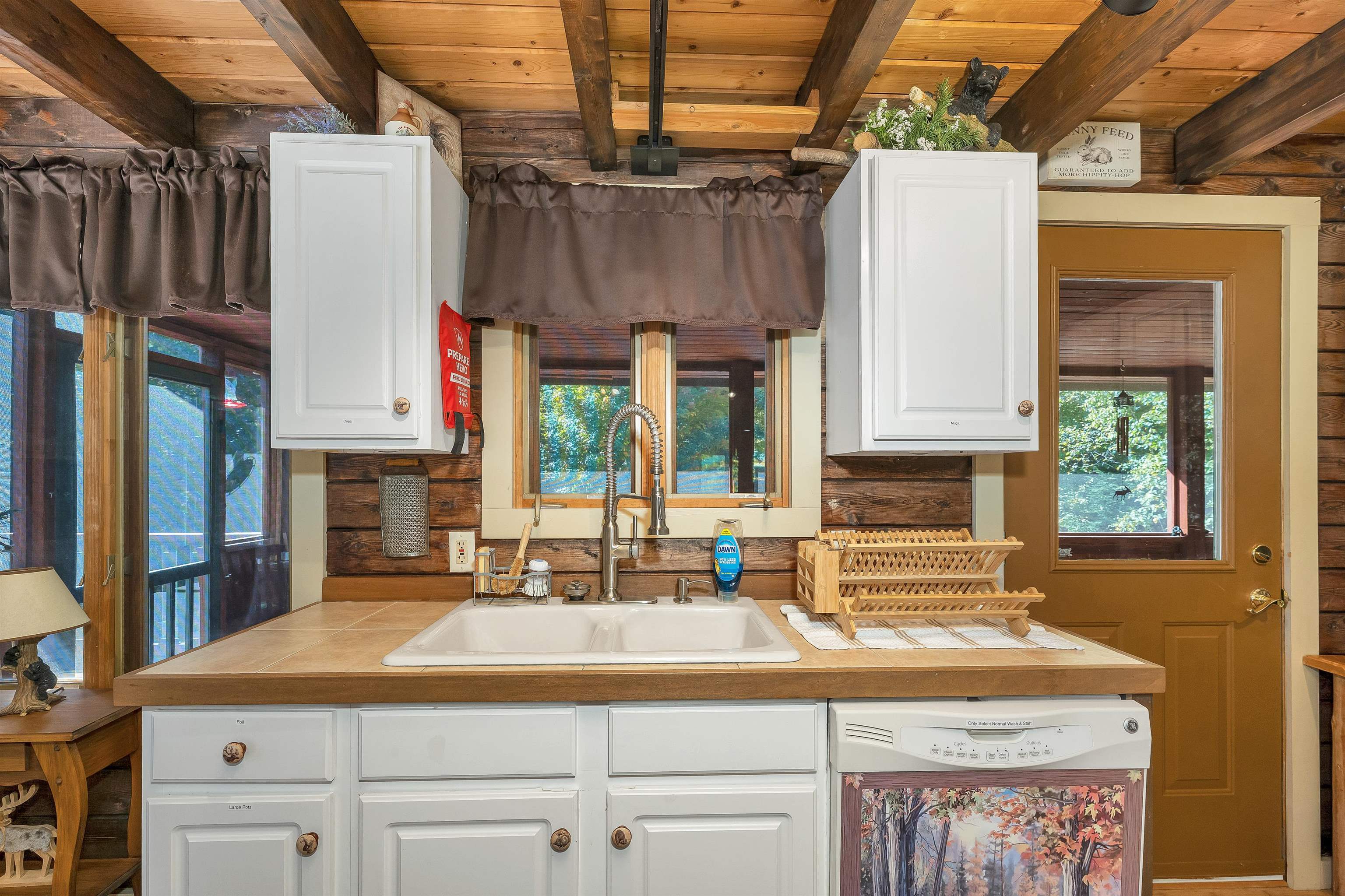 306 Cloutier Drive Property Photo 12