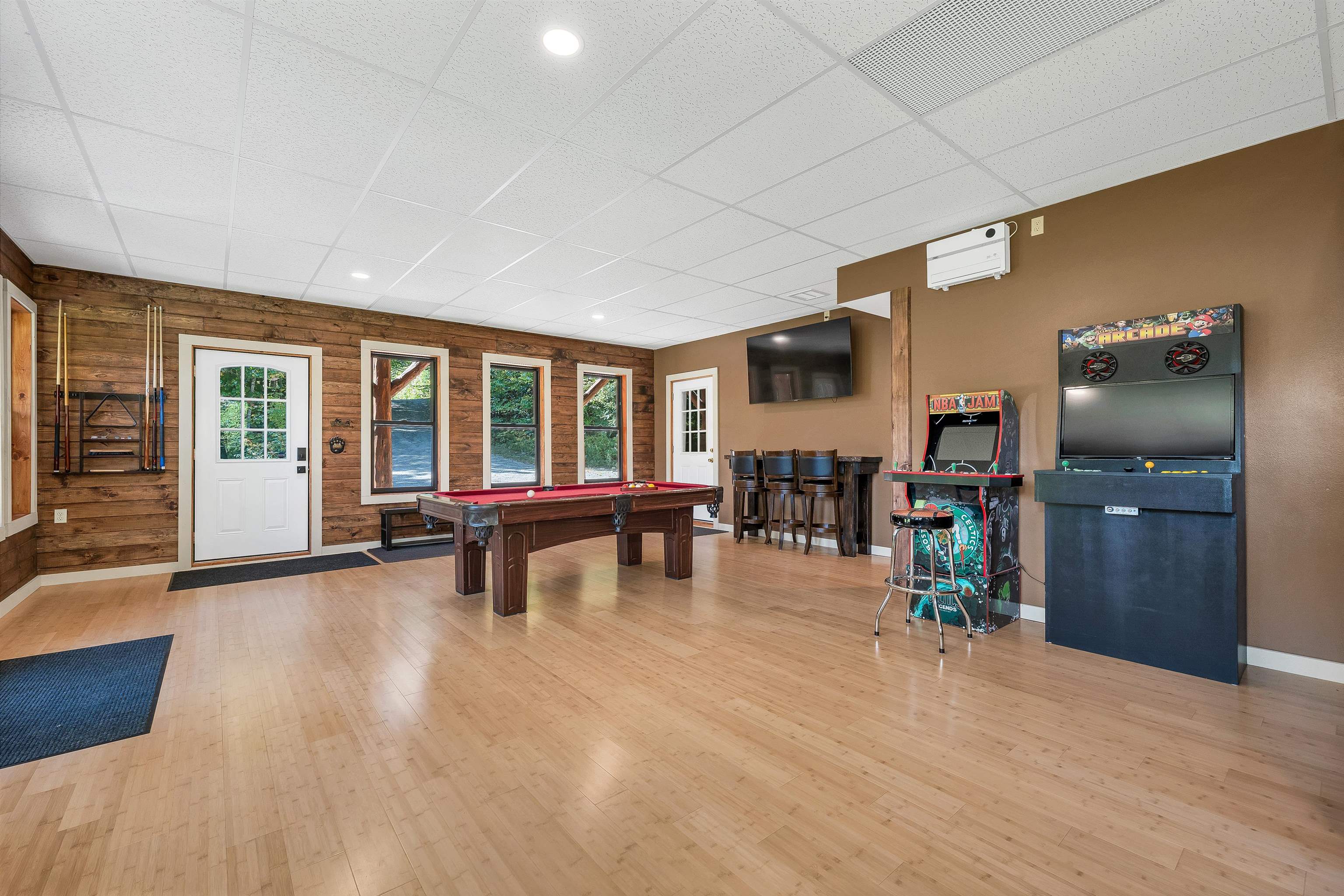 306 Cloutier Drive Property Photo 21