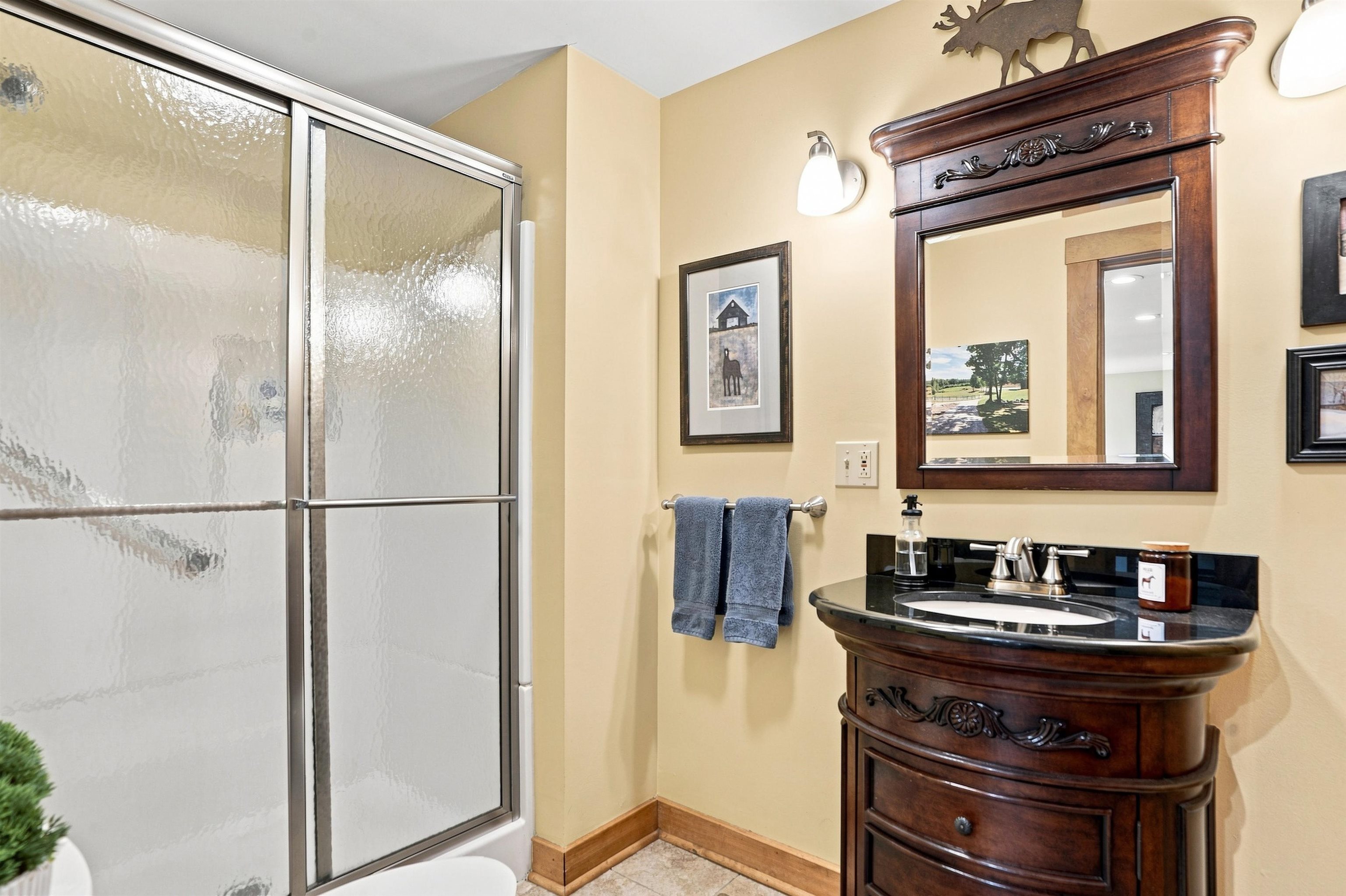 150 Diamond Hill Road Property Photo 17
